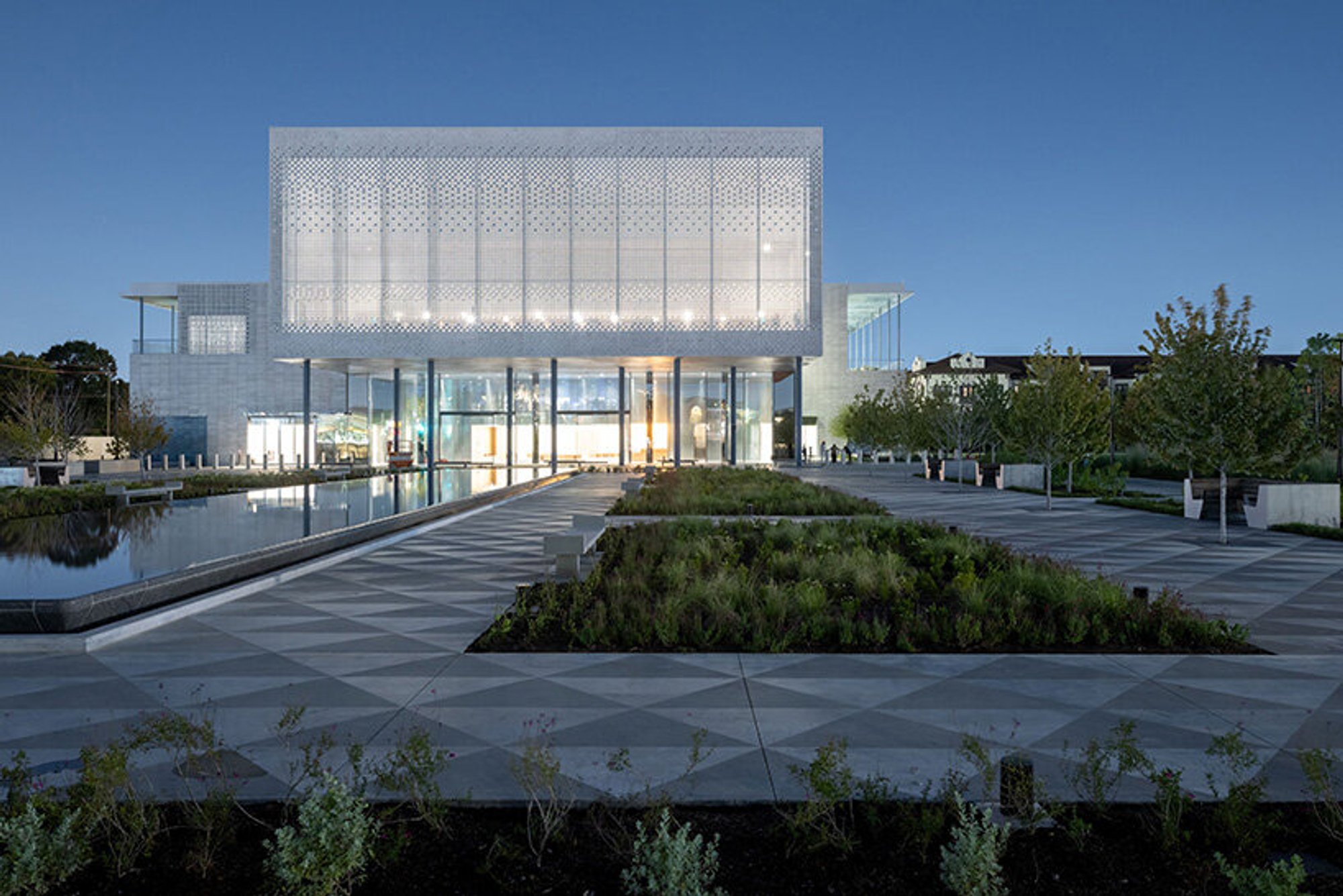 The Ismaili Center Houston by Farshid Moussavi Architecture: A Landmark of Pluralism, Culture, and Contemporary Islamic Design