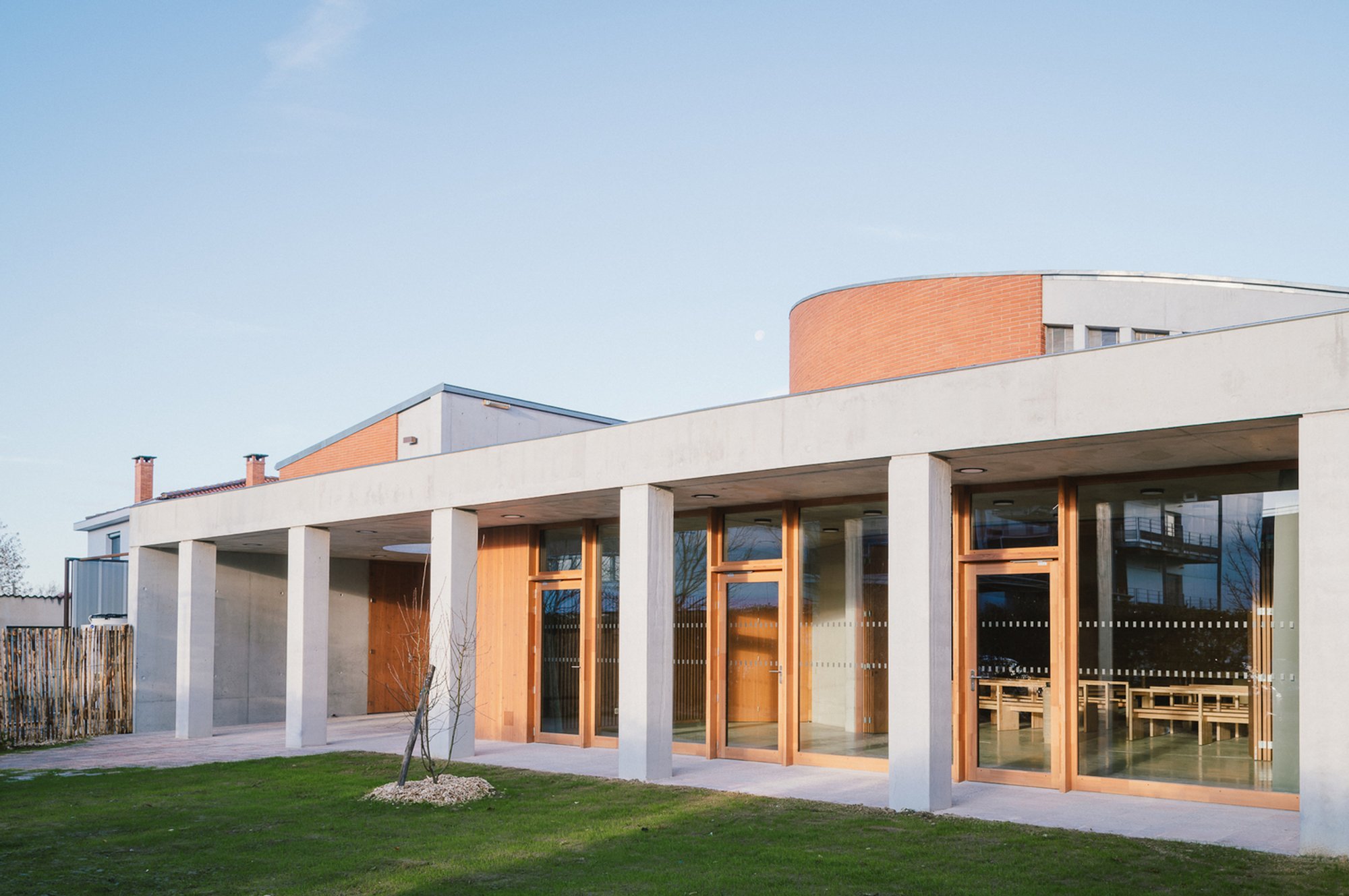Church Borderouge by studio.AQUI & Triptyque Architectes: A Modern Sacred Landmark in Toulouse