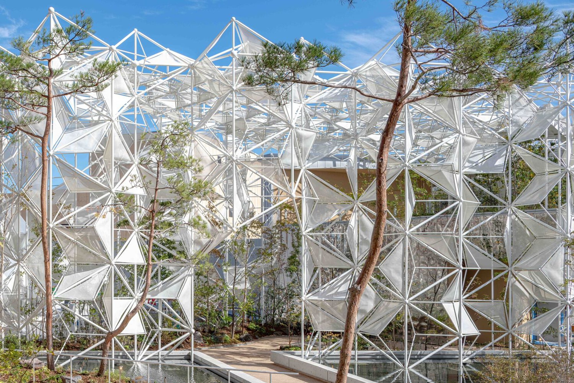 Expo 2025 Osaka Women’s Pavilion in Collaboration with Cartier by Yuko Nagayama & Associates