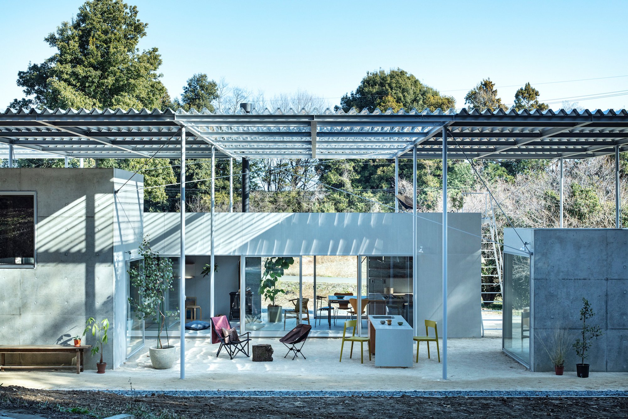 Roof House by Tamada & Wakimoto Architects – A Living Landscape Blending Architecture and Nature