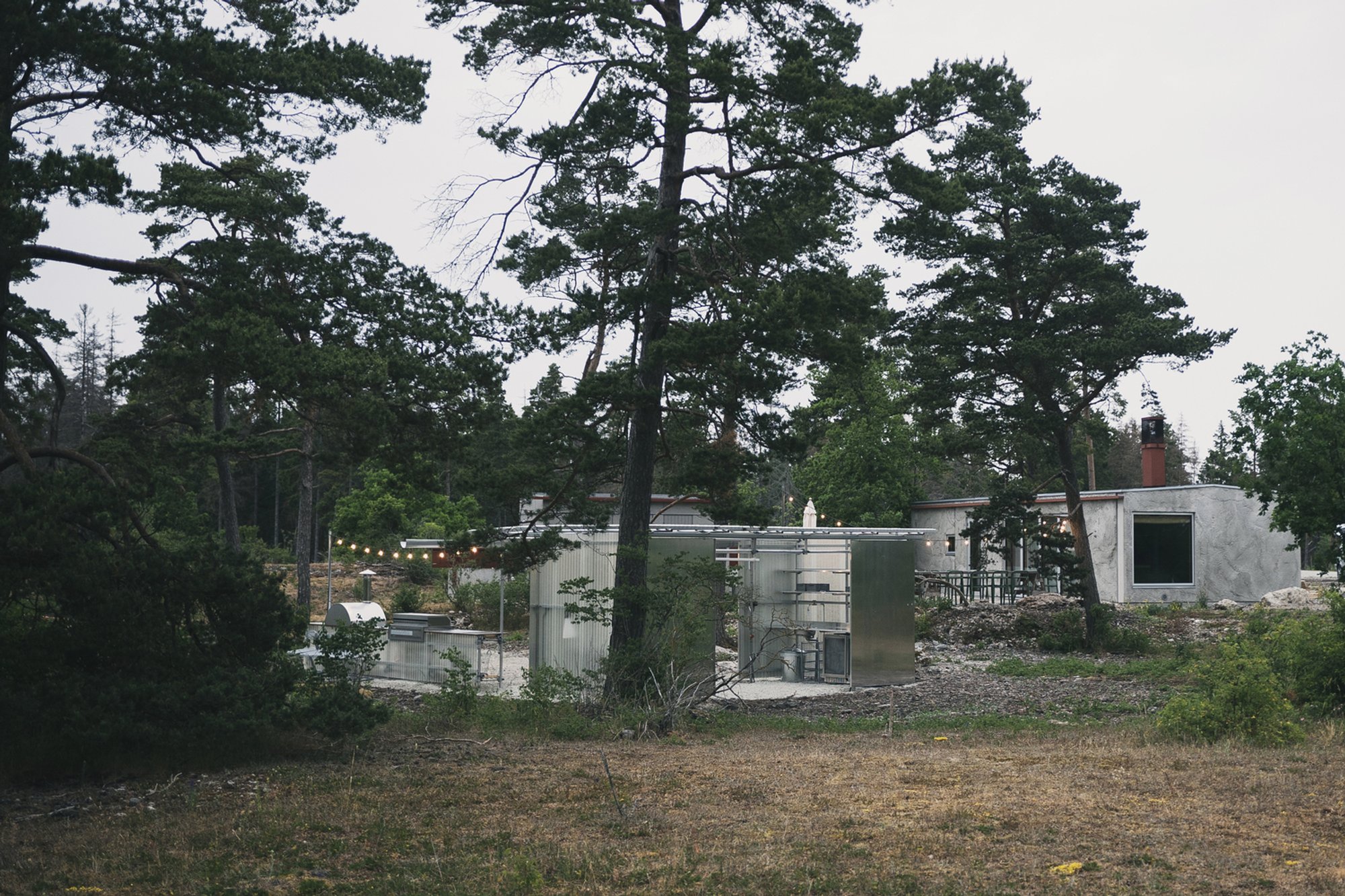 Savannah House and Savannen Pavilion by Ateljé Ö – Raw Concrete Architecture on the Swedish Coast