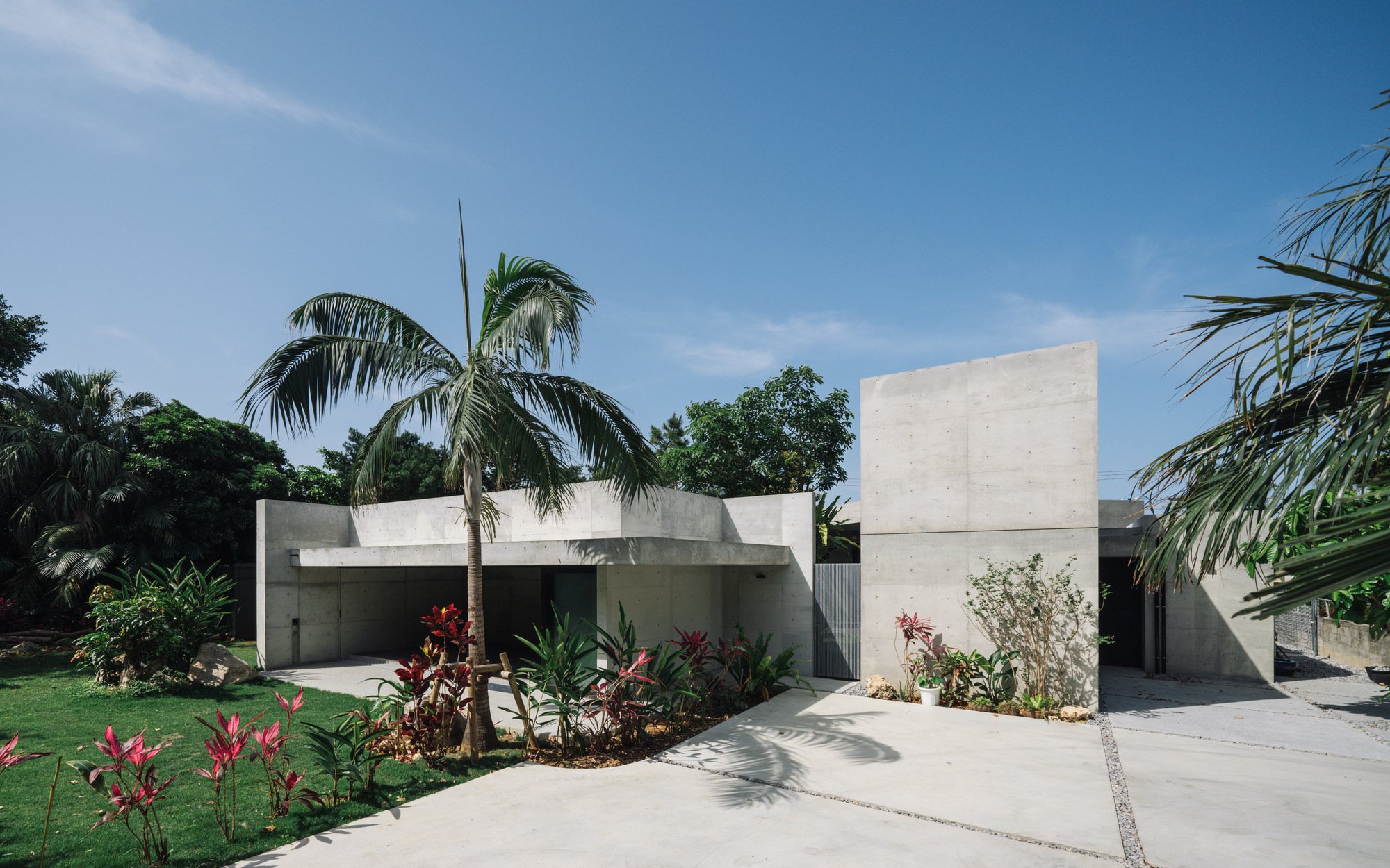 INHERIT – House that Carries Forward Memory by CLAIR archi lab Co., Ltd. | Miyakojima, Japan