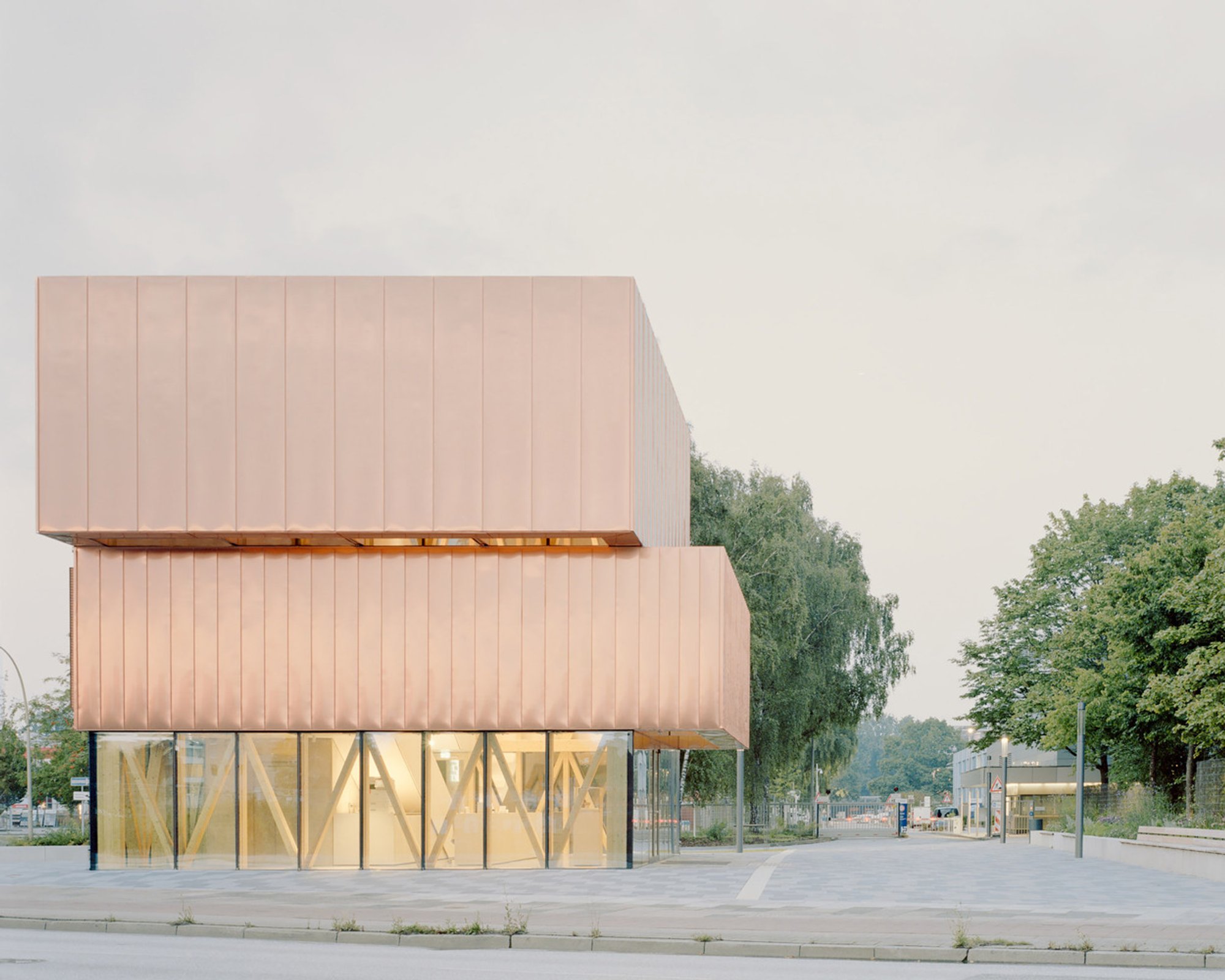 Reception Pavilion by Busch & Takasaki Architekten and gmp Architects – Hamburg, Germany