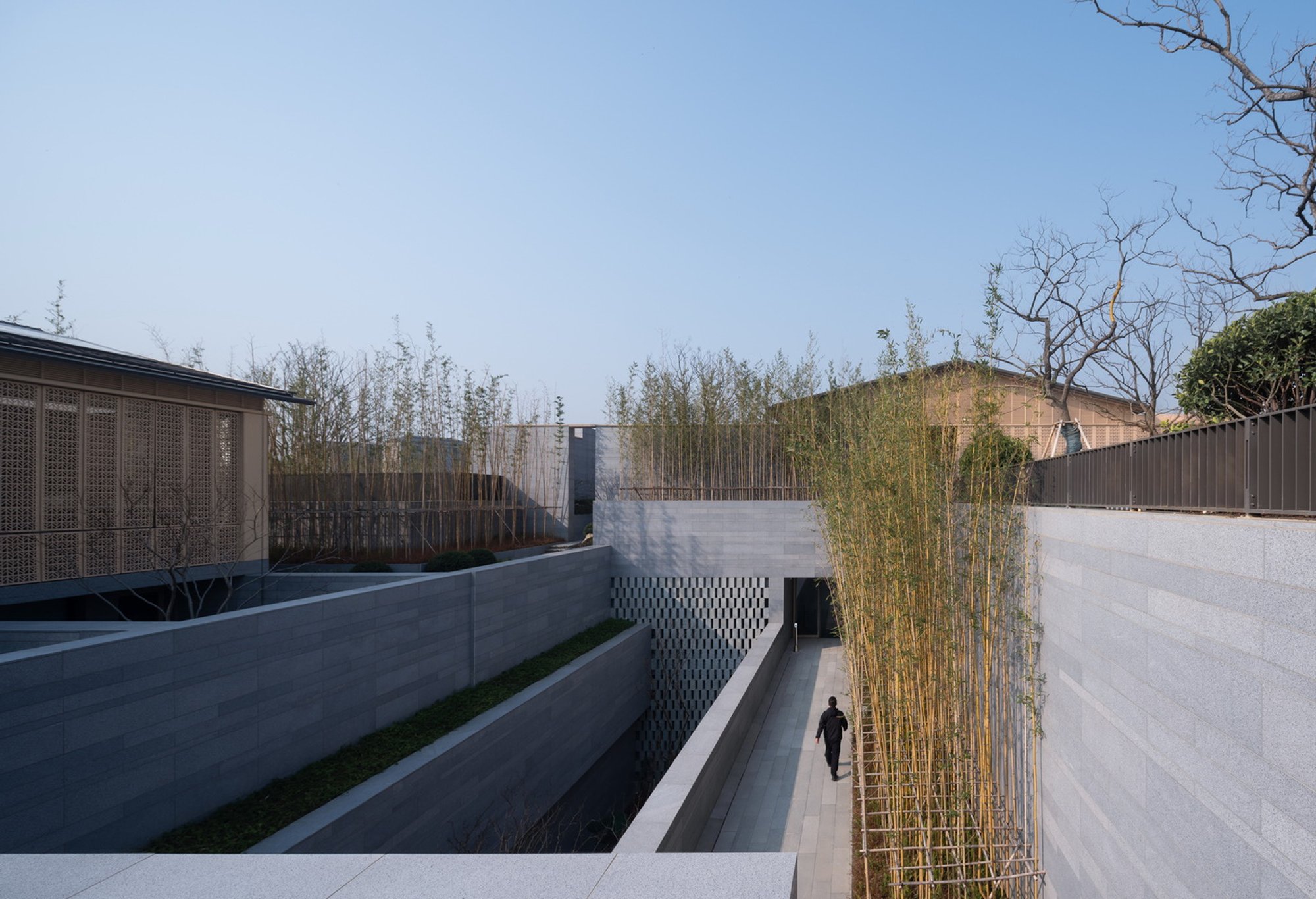 Banyan Tree and Angsana Suzhou Shishan Architecture by GOA