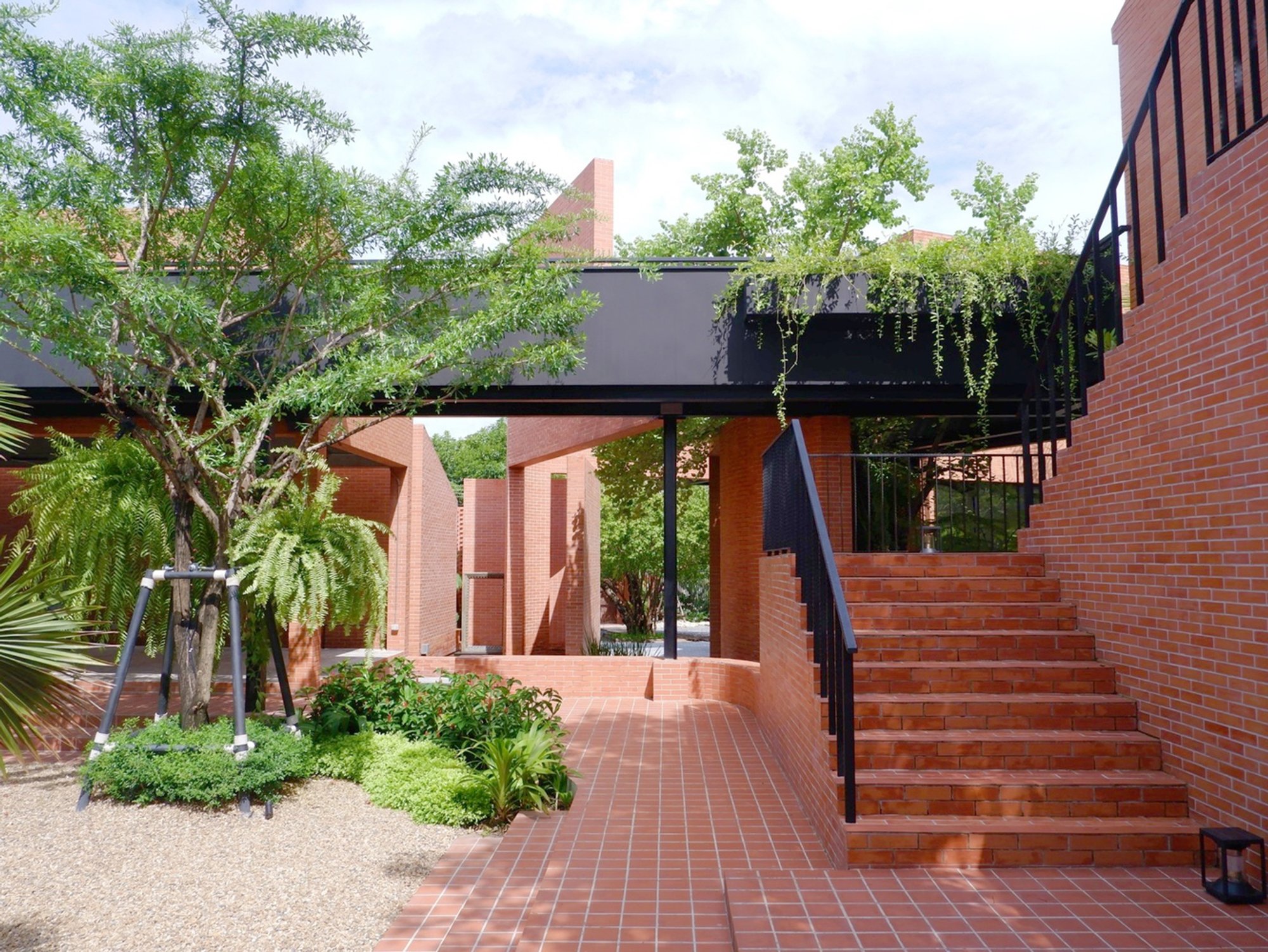 Brick Journey by Volume Matrix Studio: A Contemporary Exploration of Brick Architecture Design in Bangkok