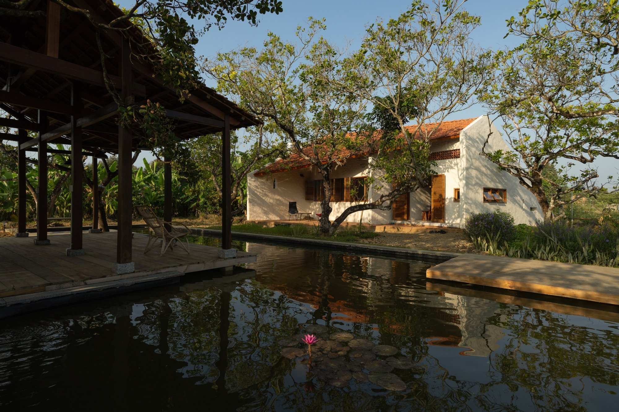 Cashew Garden House Vietnam – A Sustainable Retreat by G+ Architects