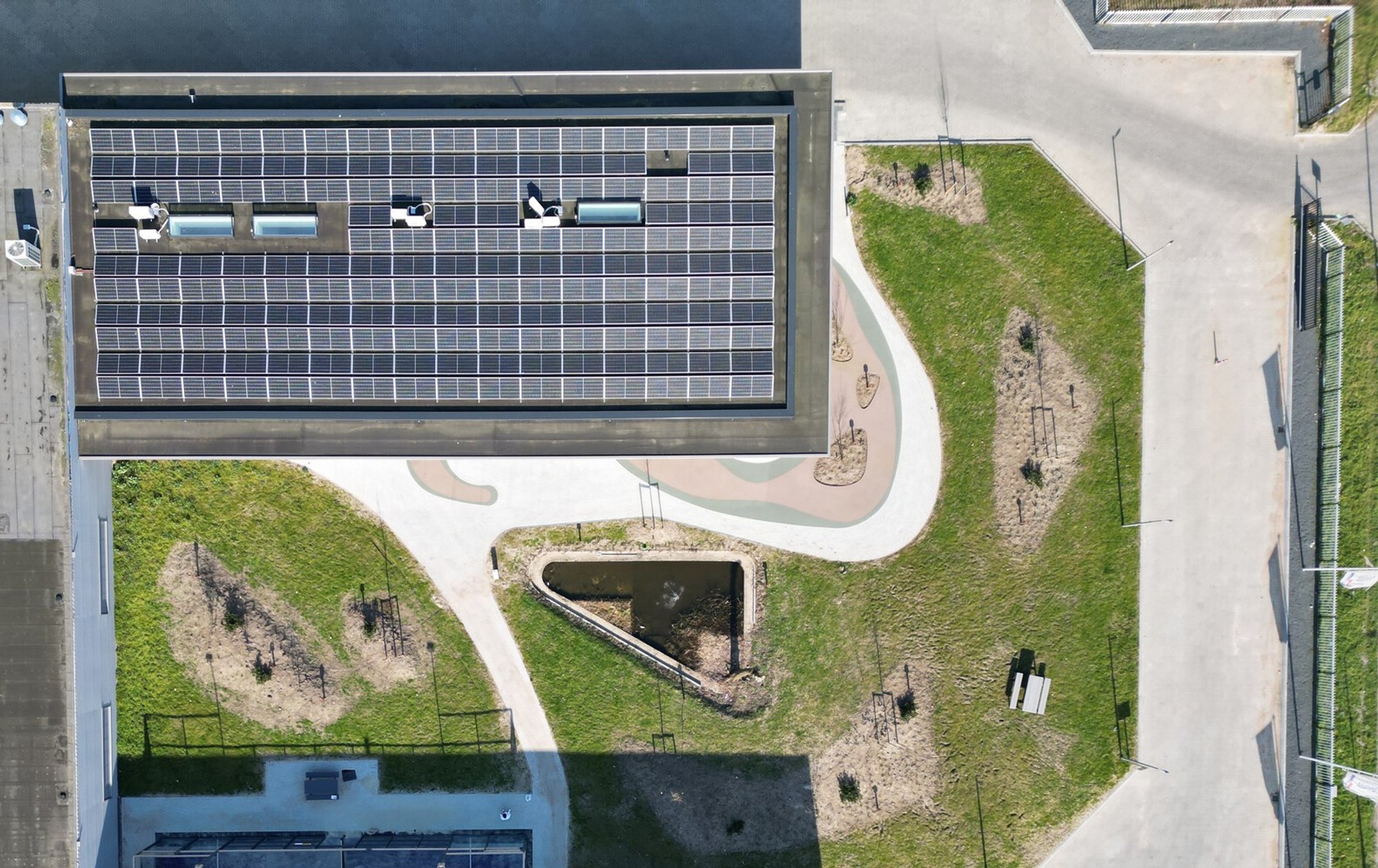 Aluned HQ: A Benchmark in Circular Architecture for Industrial Buildings