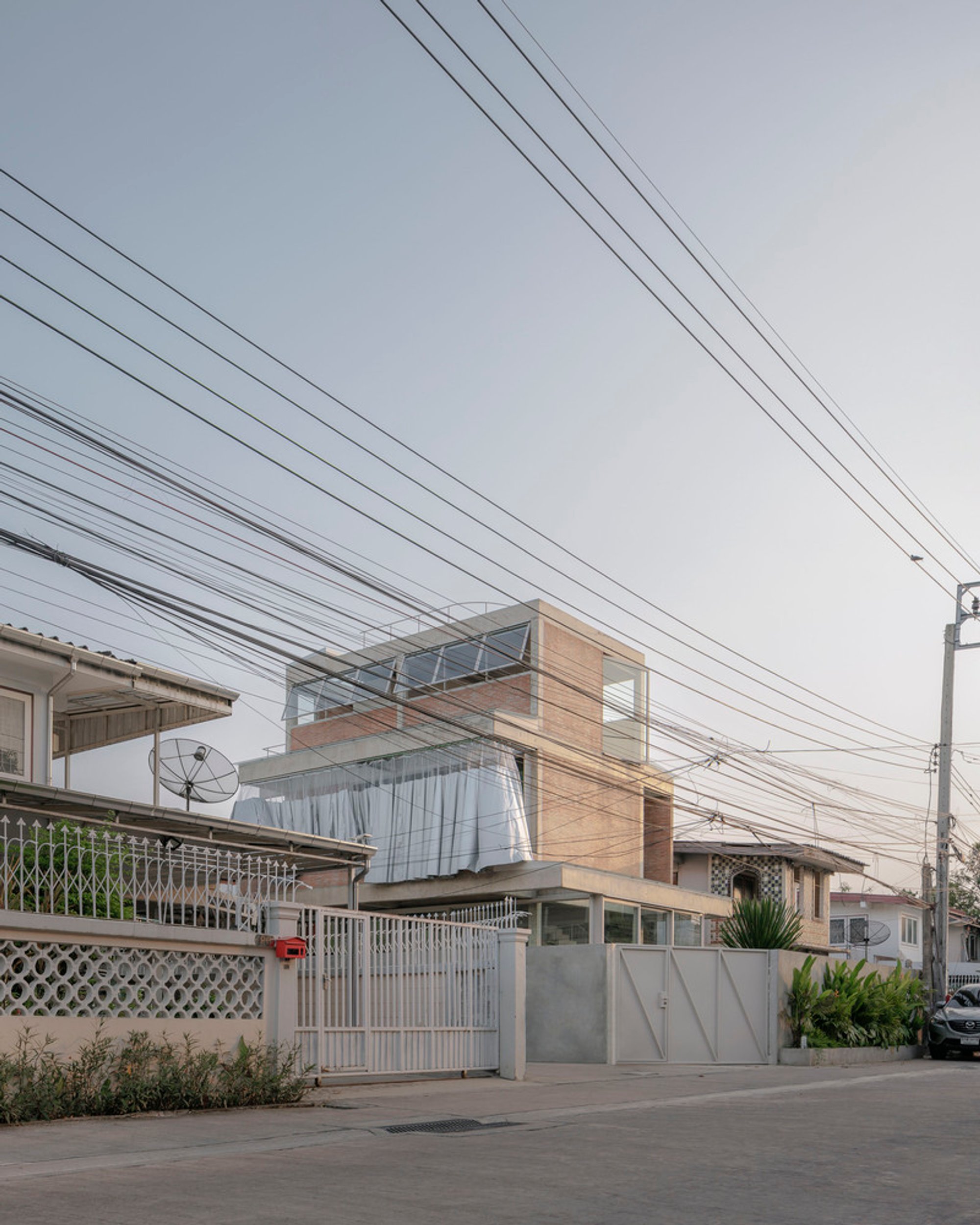 House K by Bangkok Tokyo Architecture: A Living Framework of Adaptive Domesticity