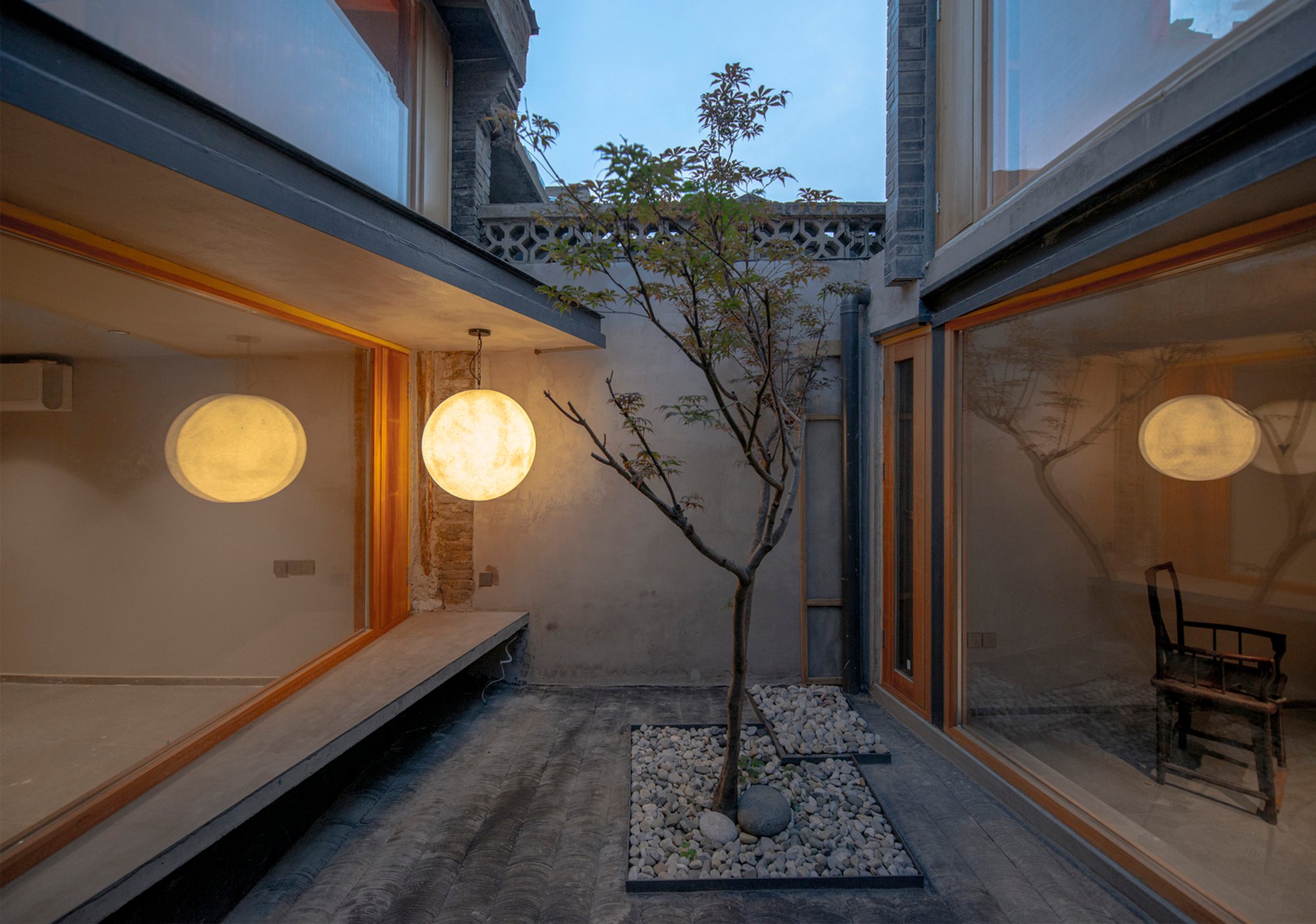 Hutong House Renovation in Beijing: Longhouse by Jin Lei