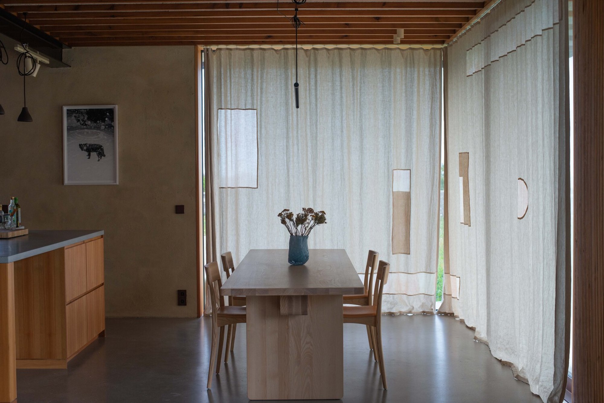 Djupvike House and Studio: A Coastal Artist Retreat Architecture by Ateljé Ö