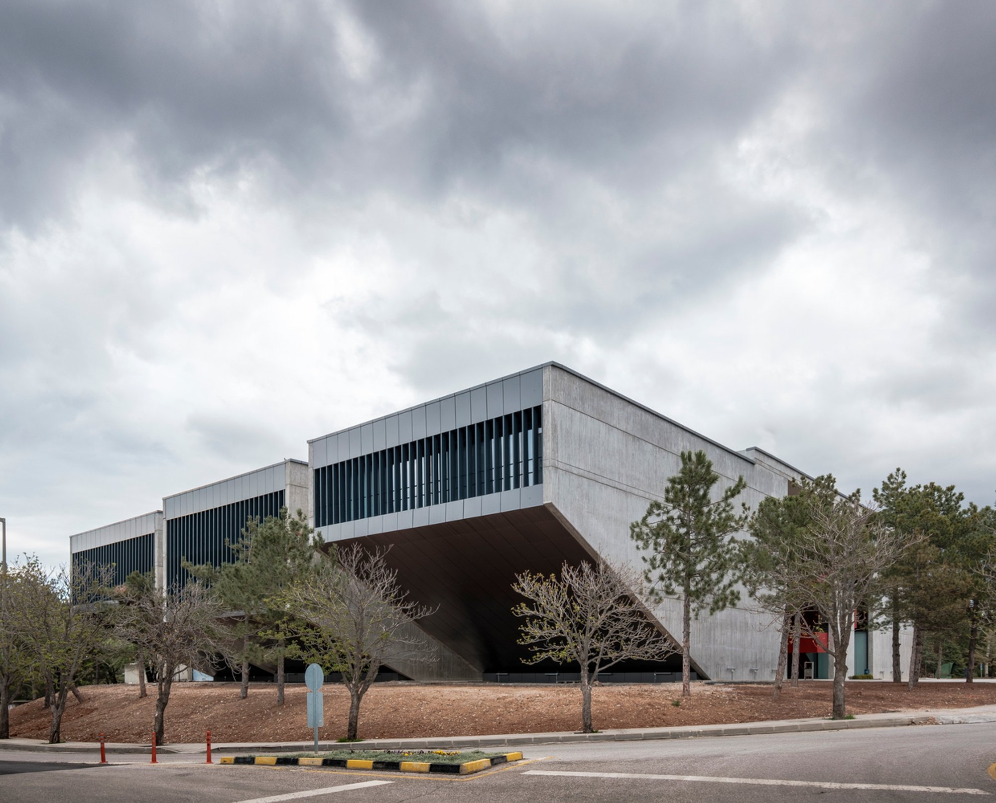 YP Auditorium by CAA.Studio: A Contemporary Interpretation of Brutalist Heritage in METU Campus