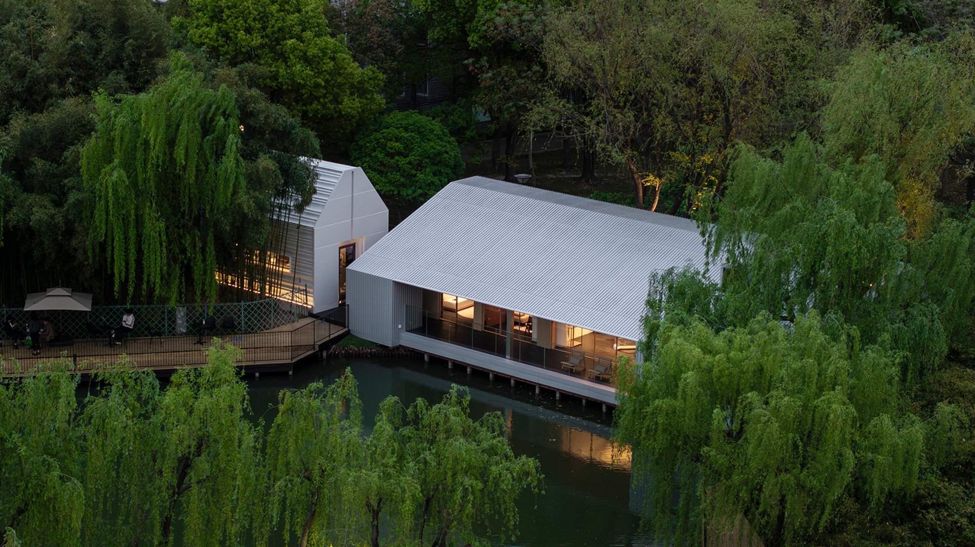 Lake House Wutopia Lab: Fast-Build Zero-Carbon Pavilion on Shanghai’s Waterfront