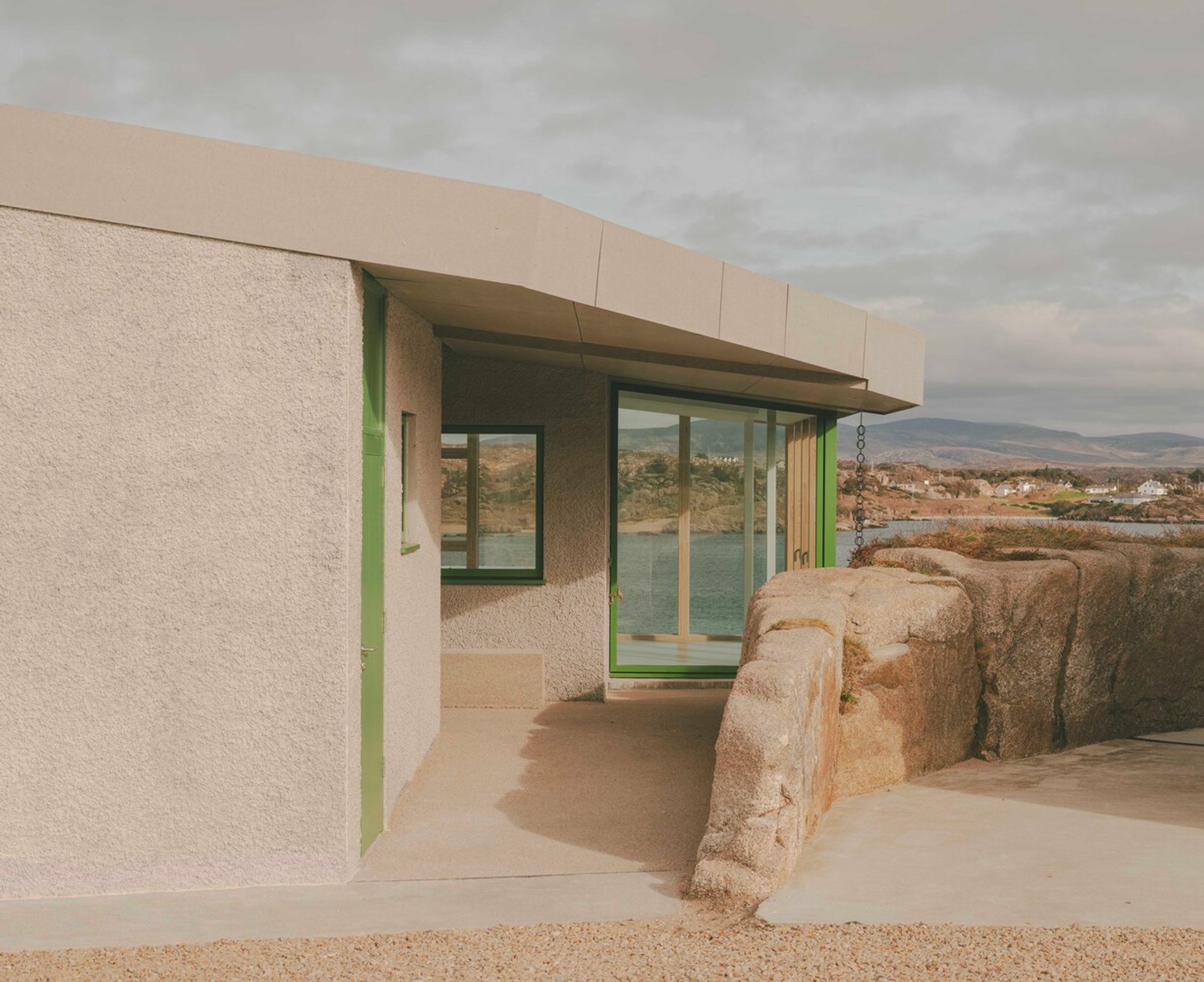 Cruit Island House by Pasparakis Friel: A Masterful Coastal House Design in Ireland