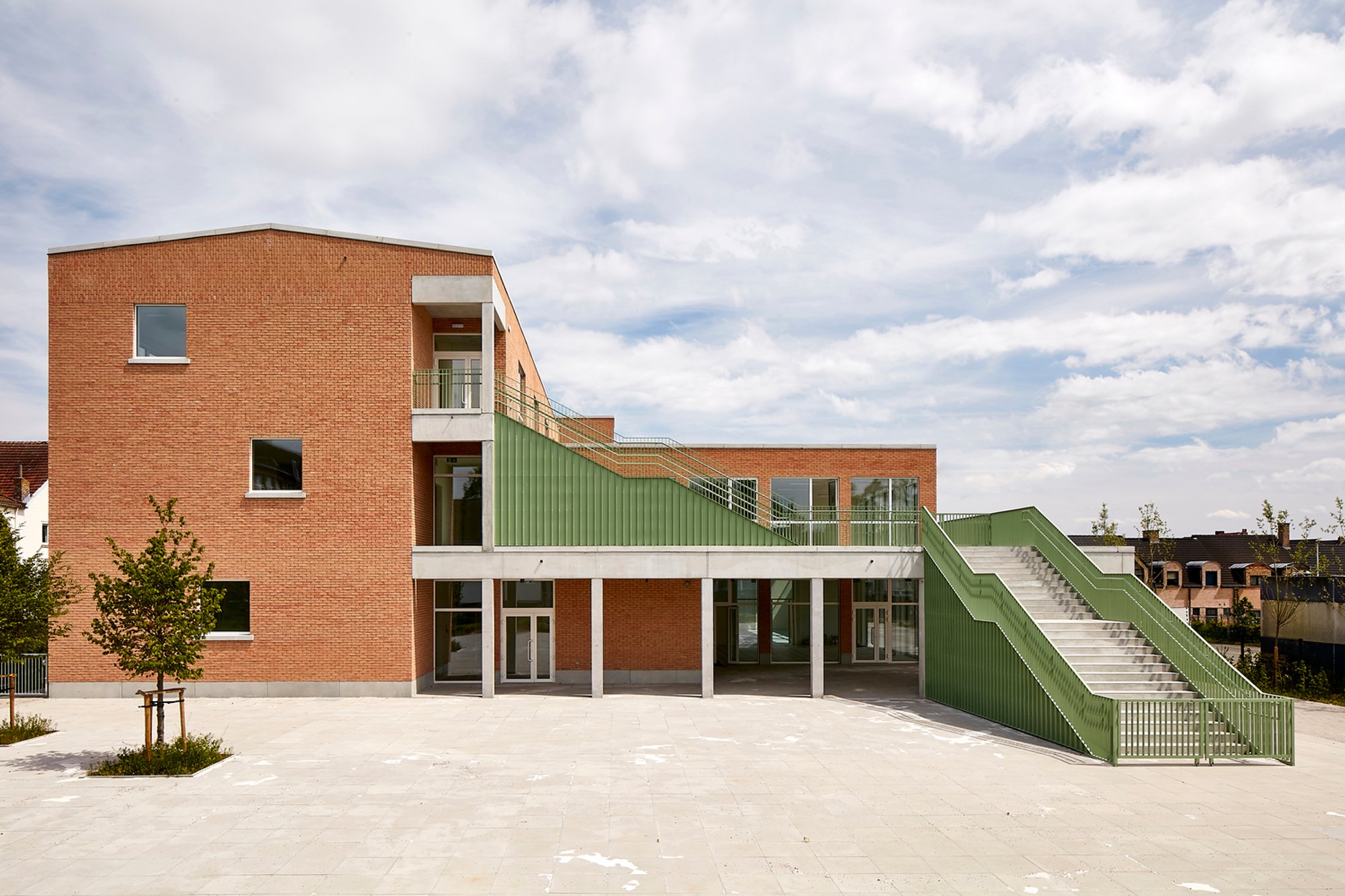 De Leerboom Halle: A Space for Creative Learning by BRUT Architecture and Urban Design