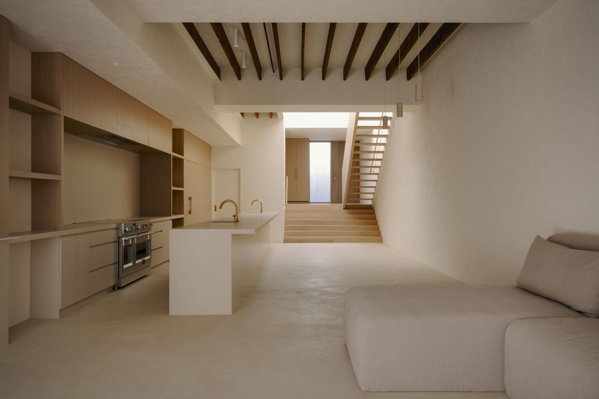 Church Conversion House Design: Junction Semi House by StudioAC