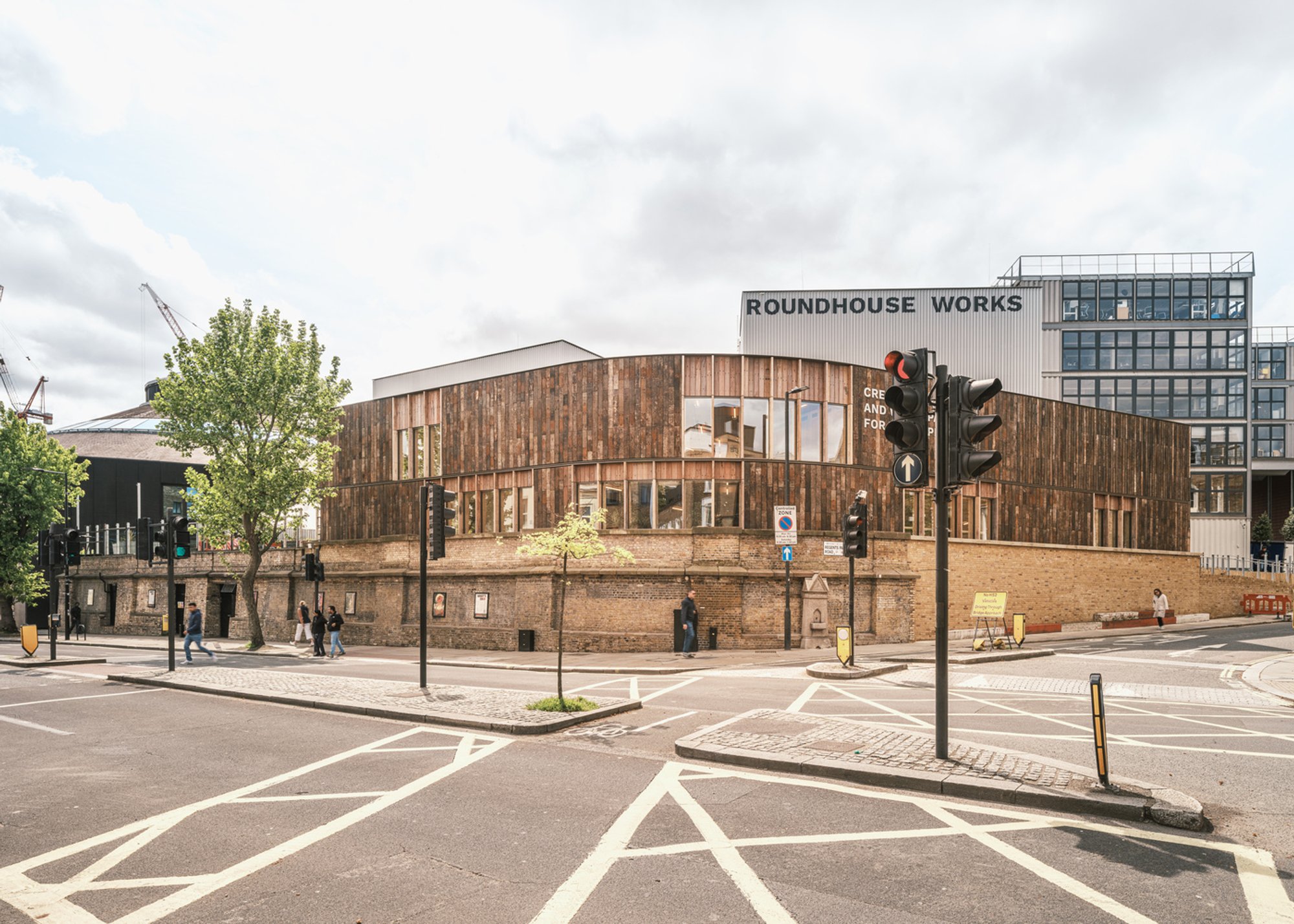 Roundhouse Works by Reed Watts Architects + Paddy Dillon