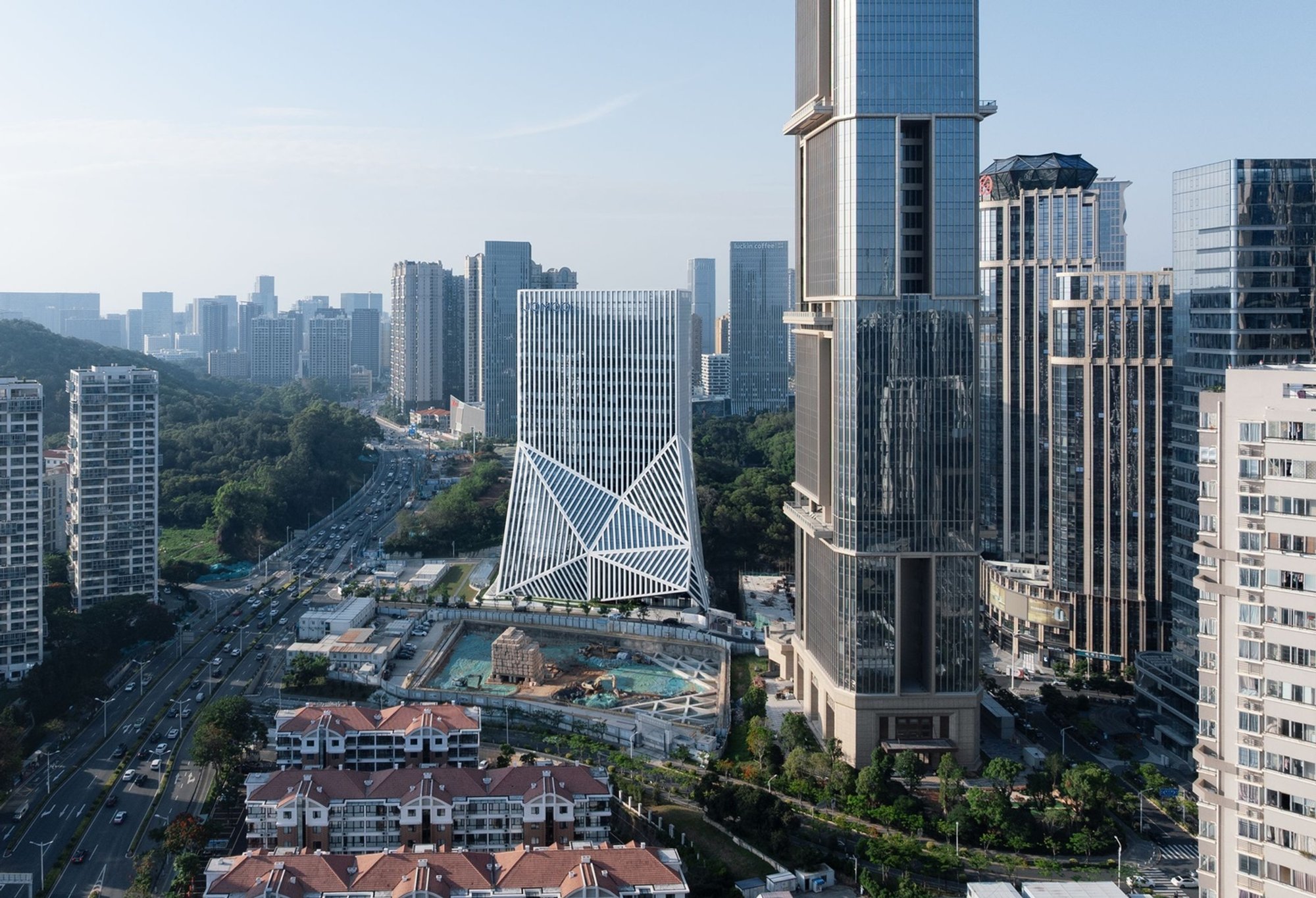 JOMOO Headquarters by OMA: Redefining Modern Corporate Headquarters Architecture in Xiamen