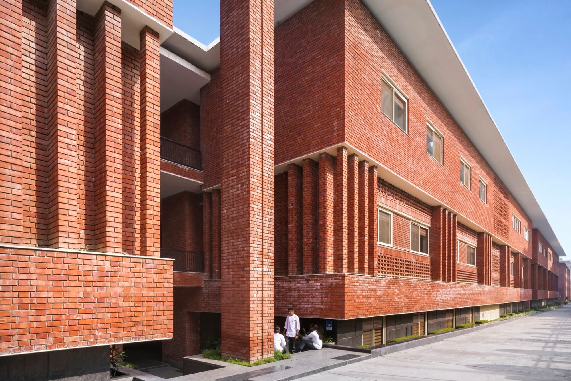 The Lalit Suri Hospitality Institute by Morphogenesis