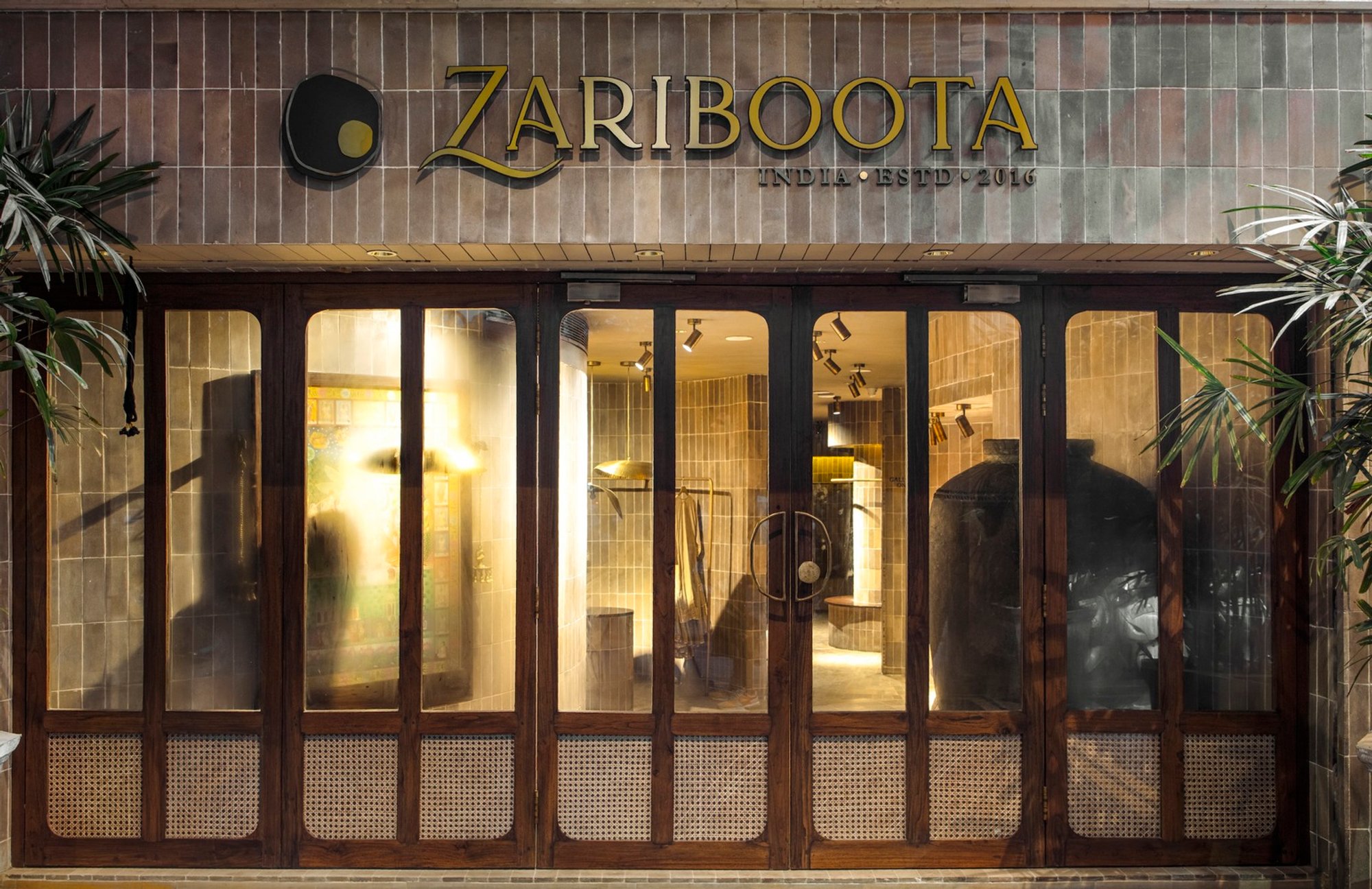 MUD MATRIX Store by RENESA Architecture Design Interiors Studio: A Testament to Earthy Materiality and Indian Craftsmanship