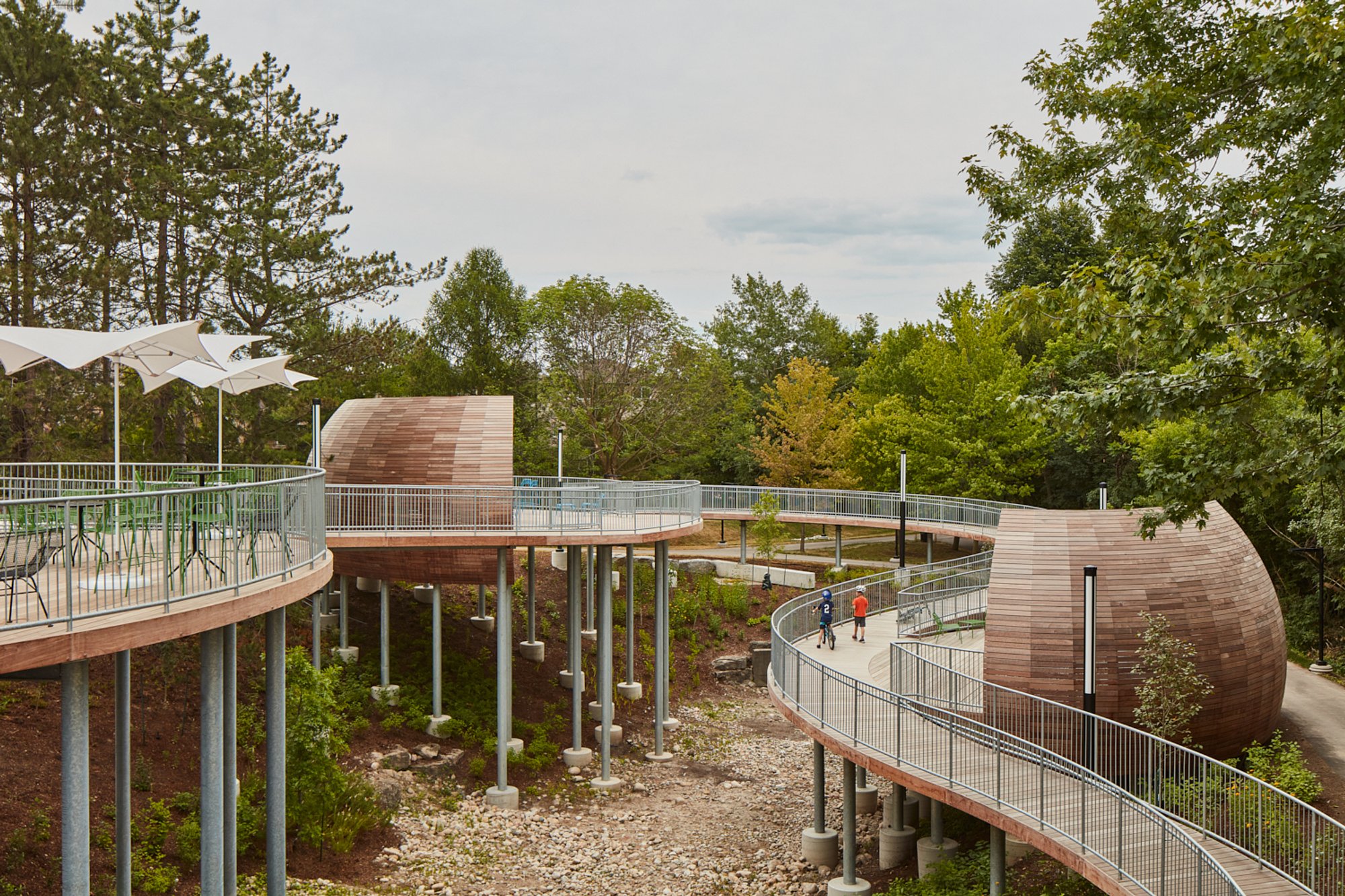Manulife Head Office Exterior Renovations: A Seamless Fusion of Nature and Workplace Wellness