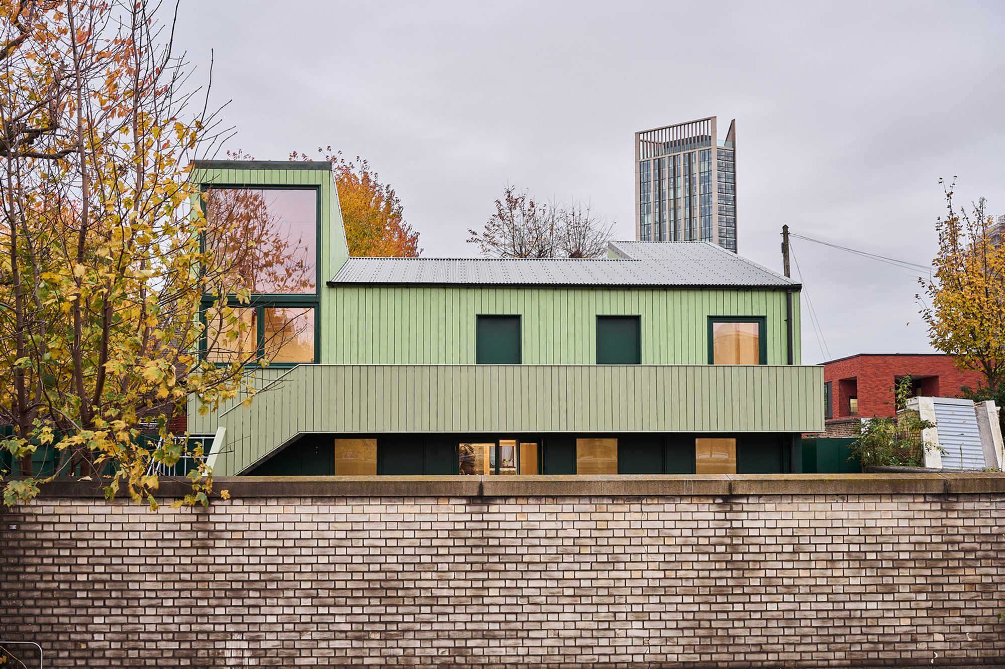 The Hithe Business Incubator by IF_DO Architects