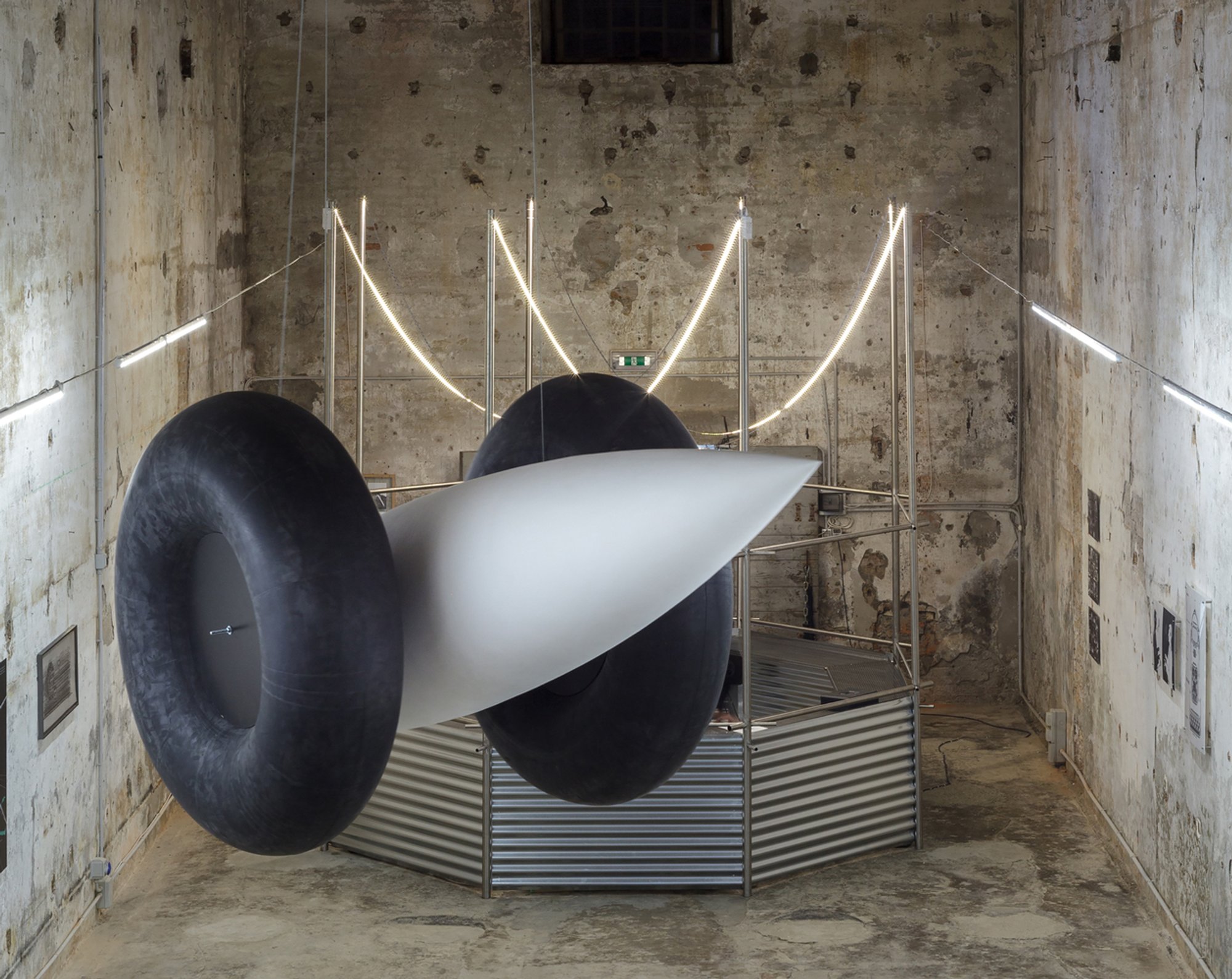 Garage Dallegret Exhibition by SUPERVOID: A Radical Tribute to Visionary Architecture and Retro-Futurism