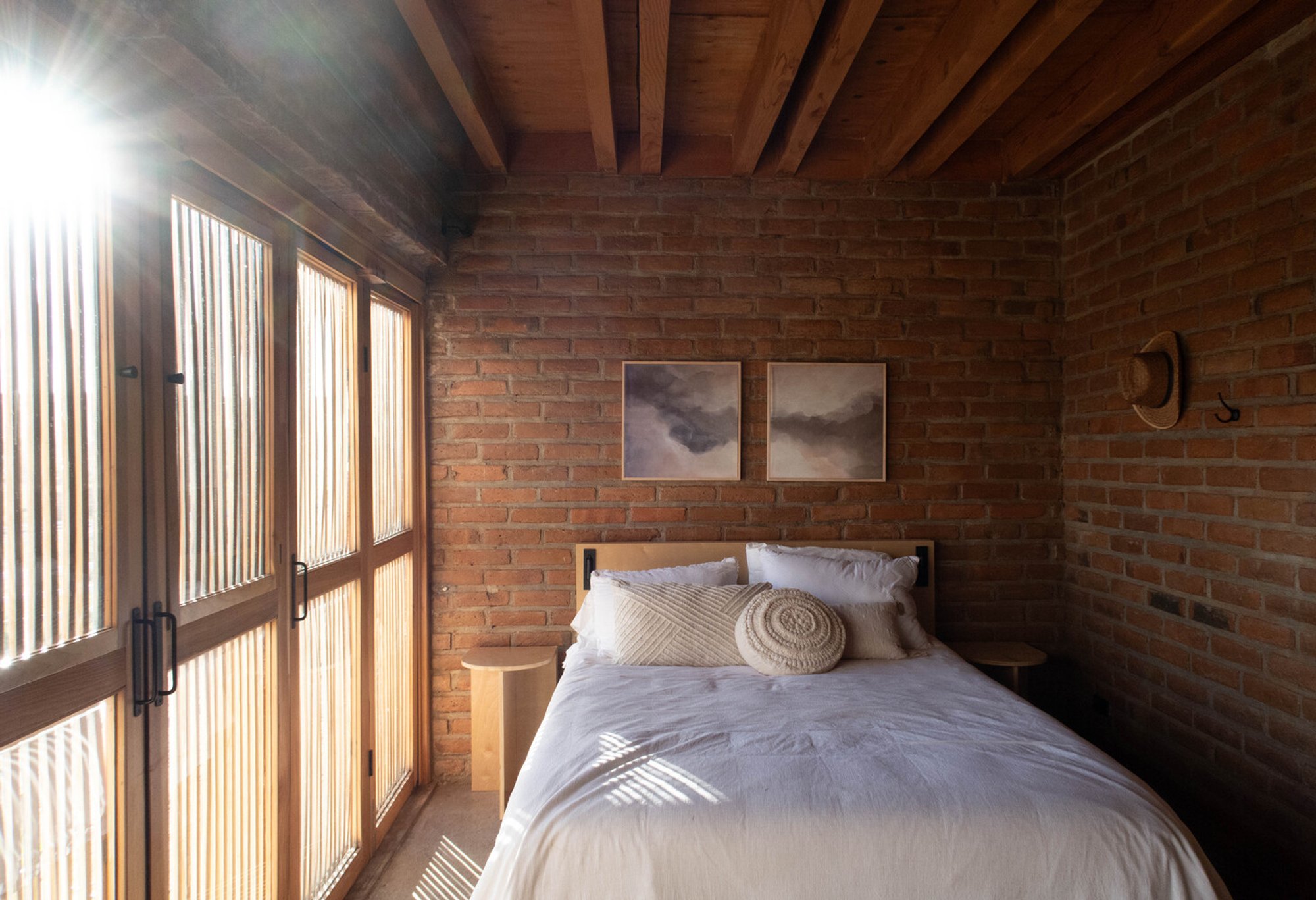 Sonoro House by SANTOS BOLIVAR: A Masterpiece of Architecture Inspired by Music