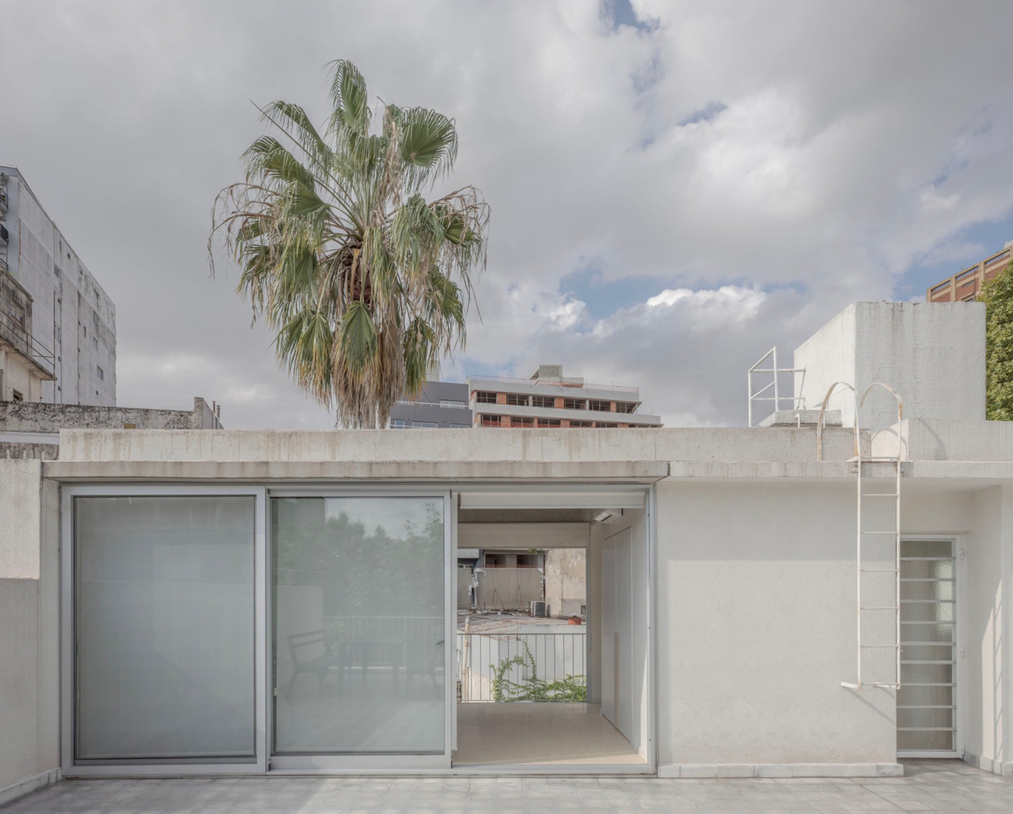 Lerma House: Contemporary Renovation by BHY Arquitectos in Villa Crespo