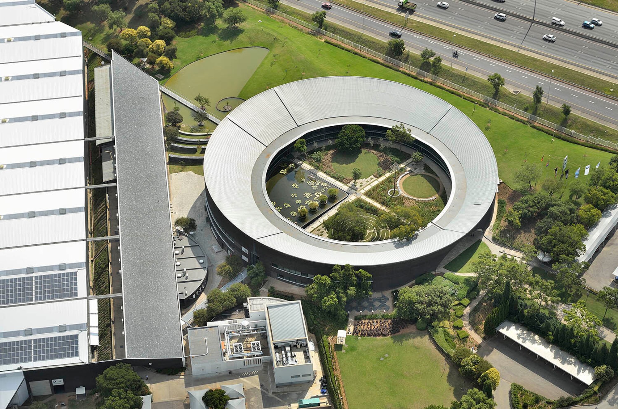 BMW South Africa Head Office by Boogertman + Partners Architects: A Sustainable Corporate Landmark