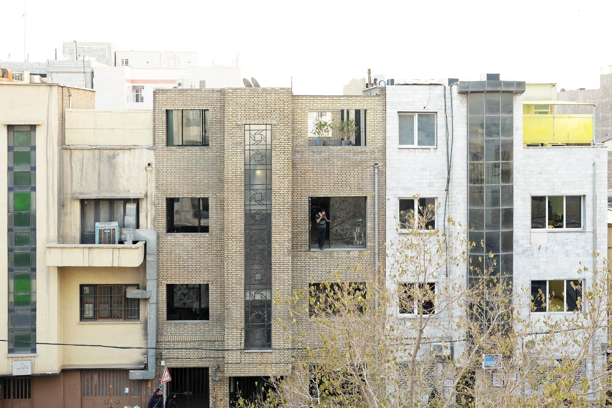 Farsh Film Studio by ZAV Architects: Adaptive Reuse in the Heart of Tehran