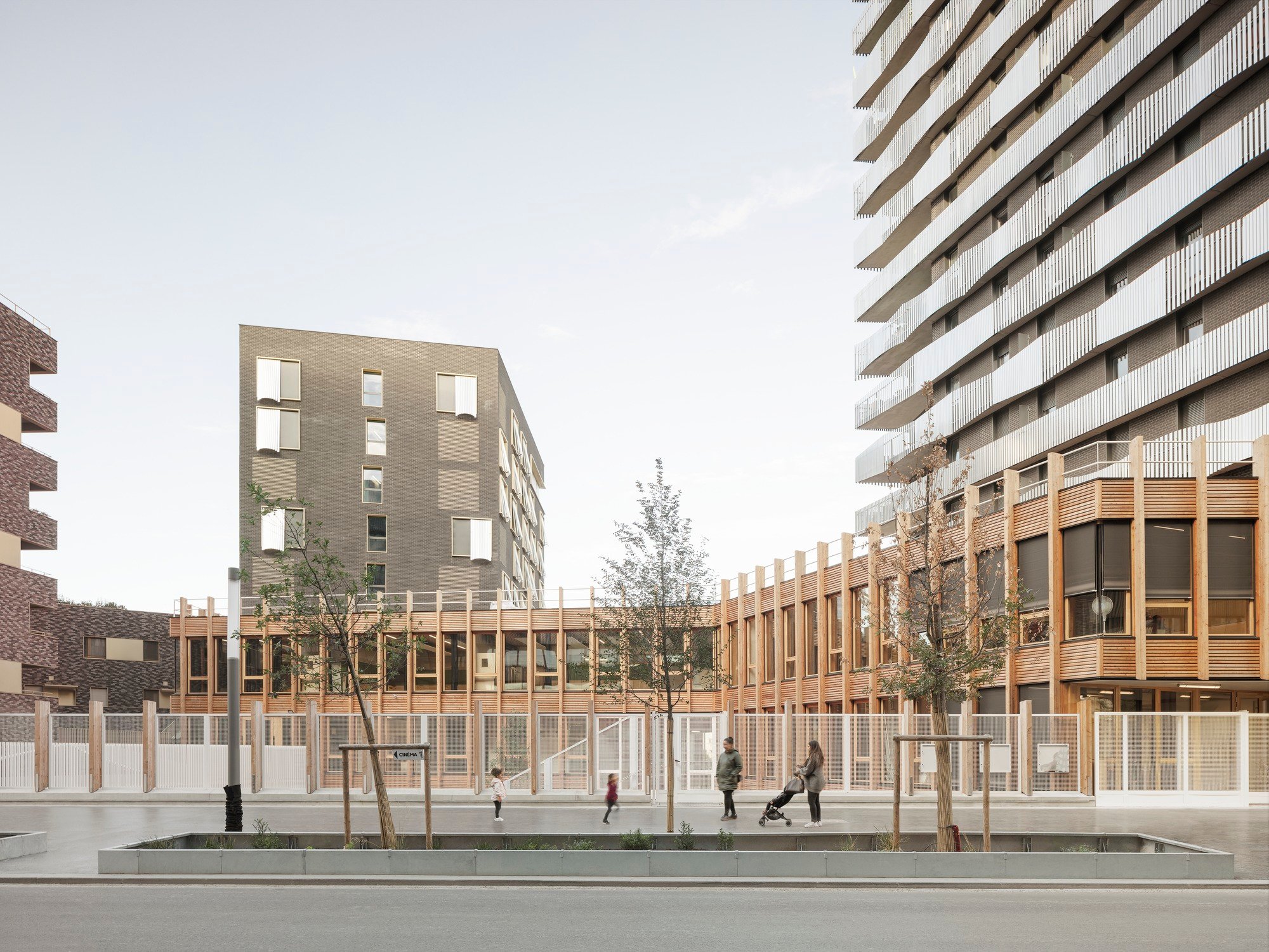 O6A LOT Housing by SAM Architecture + Querkraft: Redefining Urban Living in Paris