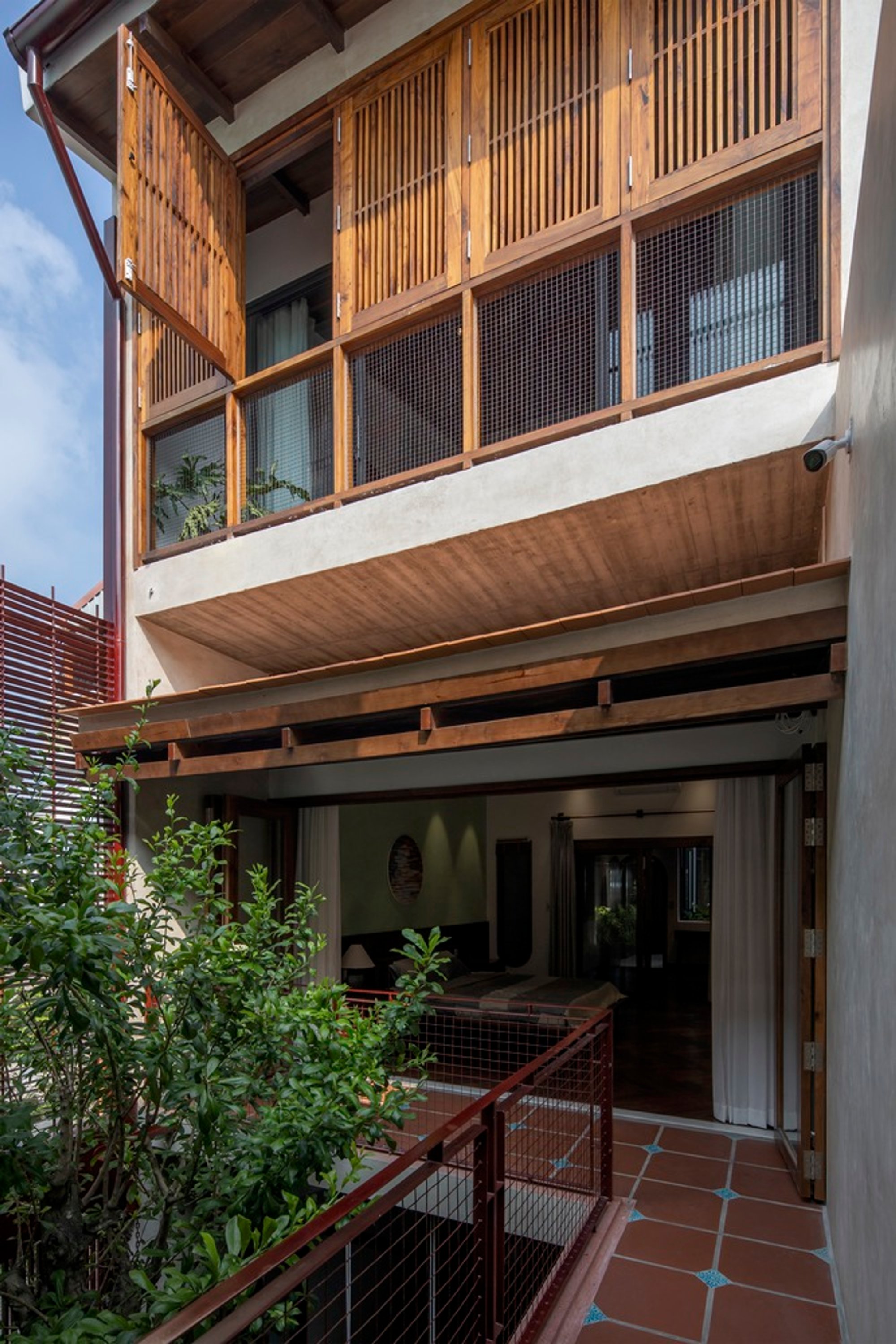 Cần Thơ House by AD9 Architects: A Contemporary Homage to the Southwest Vietnamese Cultural Identity