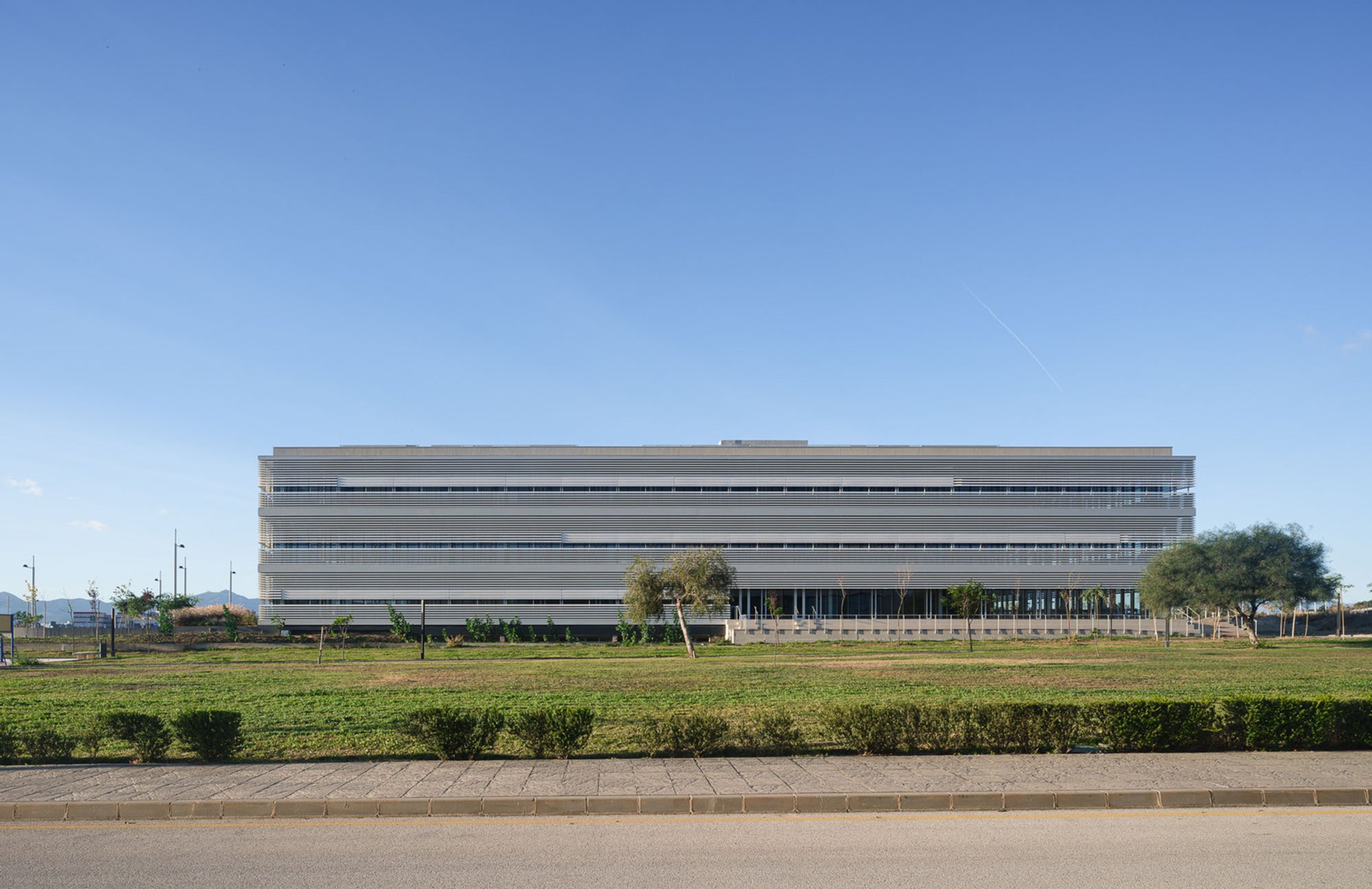 Rosalind Building by Estudio Primitivo González | eGa – A Flexible, Sustainable Office Landmark in Málaga