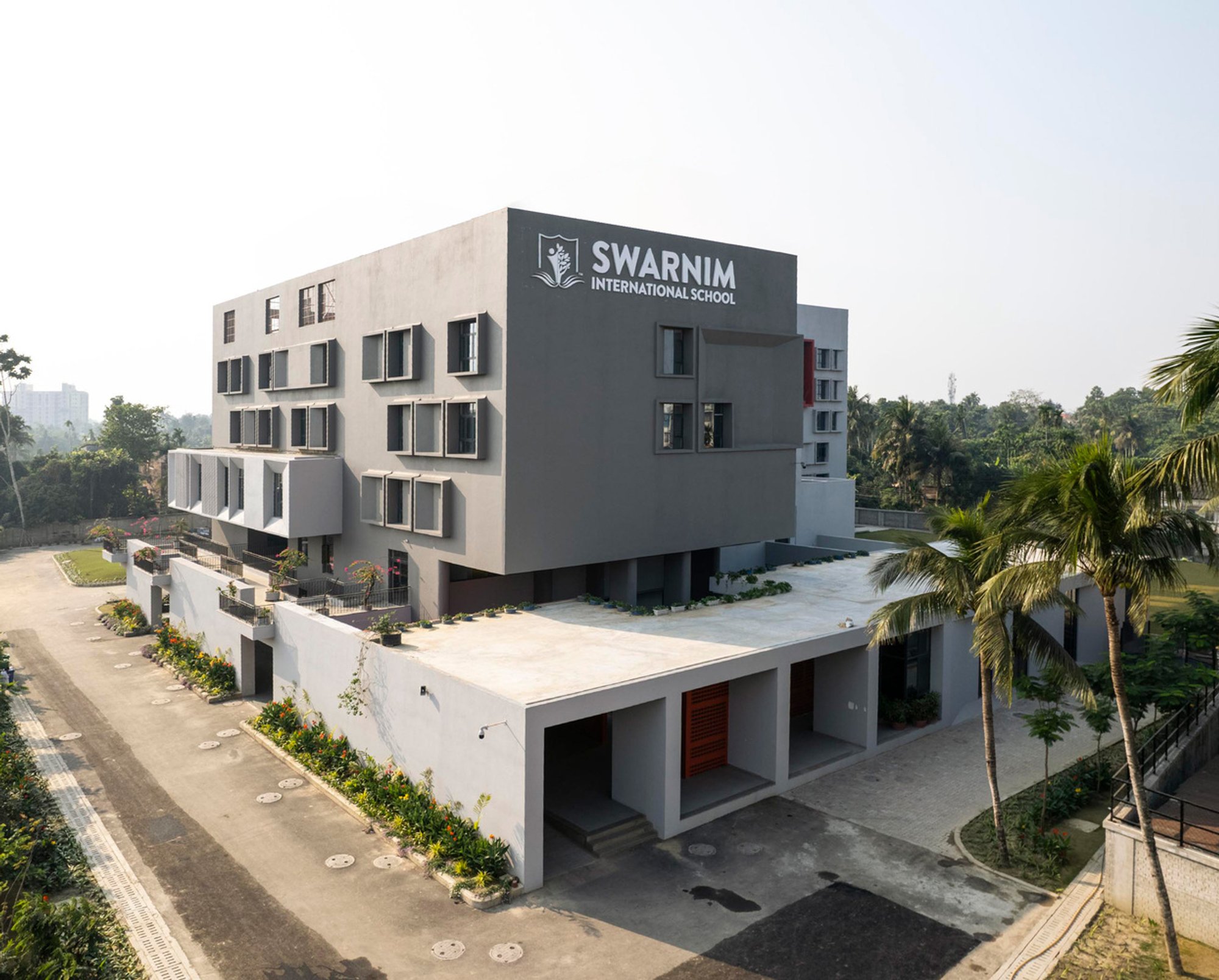 Swarnim International School by Abin Design Studio