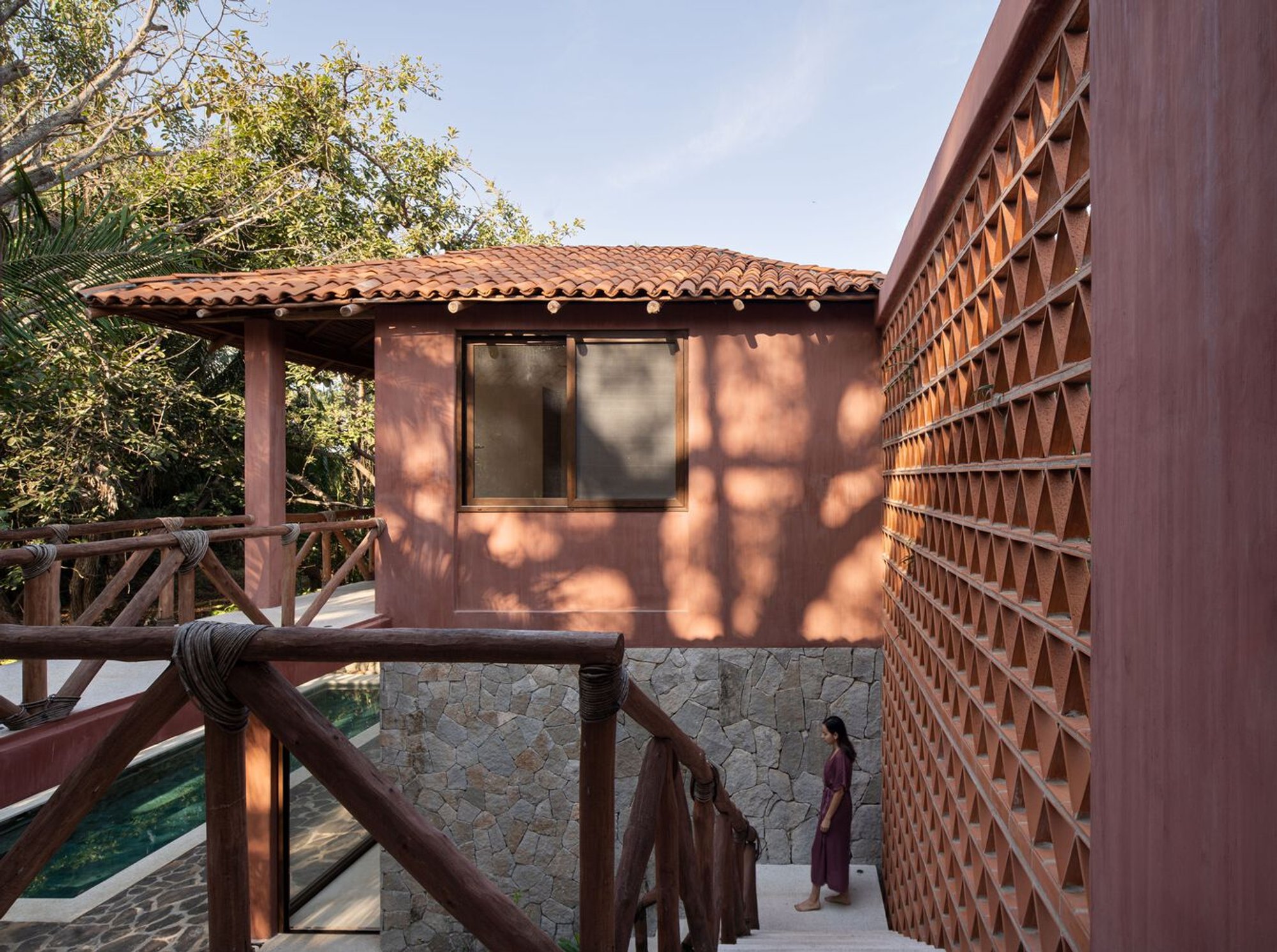 0studio Arquitectura Roots a Coastal House in Nayarit's Soil, Literally