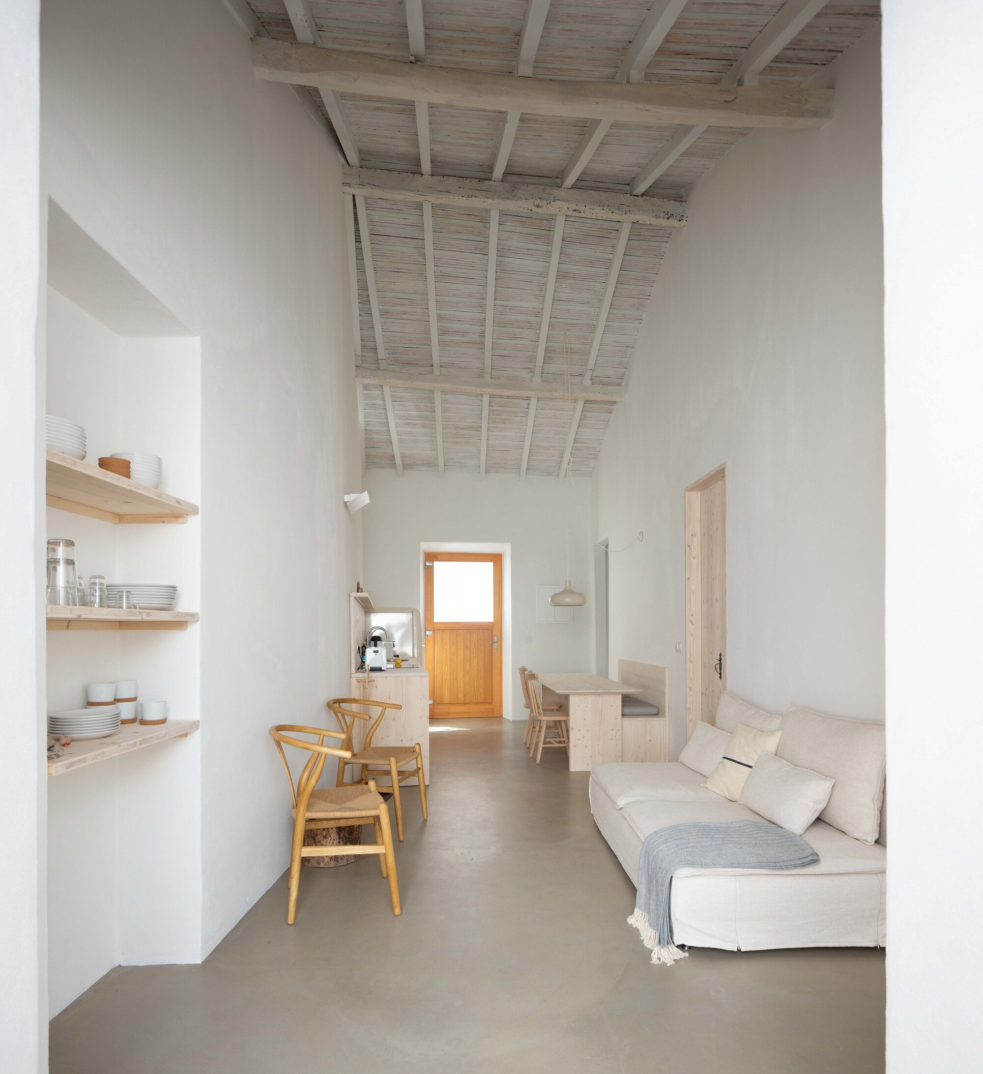 RDG House by Alexandre Loureiro Architecture Studio – A Minimalist Summer Retreat in Portugal