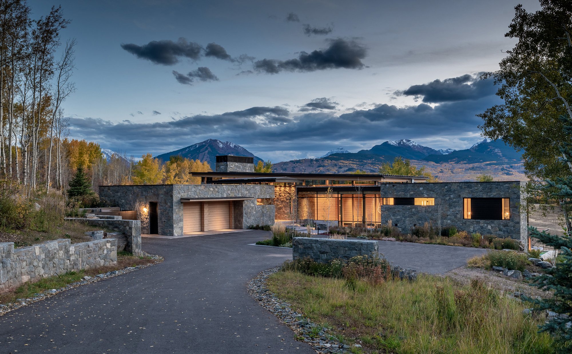 Elk Range Overlook by CCY Architects – A Modern Mountain Home in Aspen