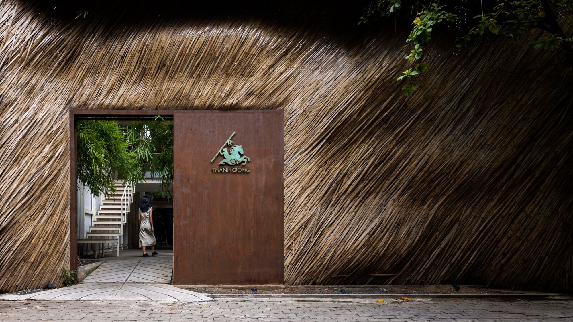 Thanh Giong Office by DDconcept – A Sustainable Bamboo Workspace in Ho Chi Minh City