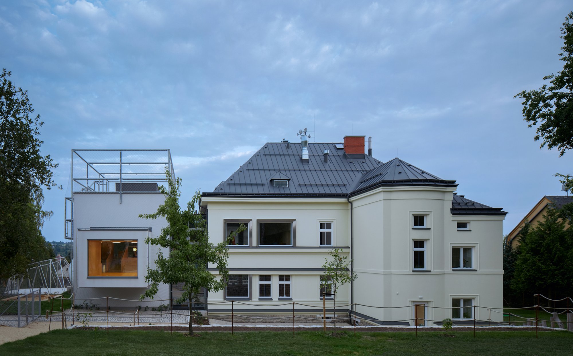 Montessori Kindergarten Jablonec nad Nisou by Mjölk Architekti + Projektovy Atelier David