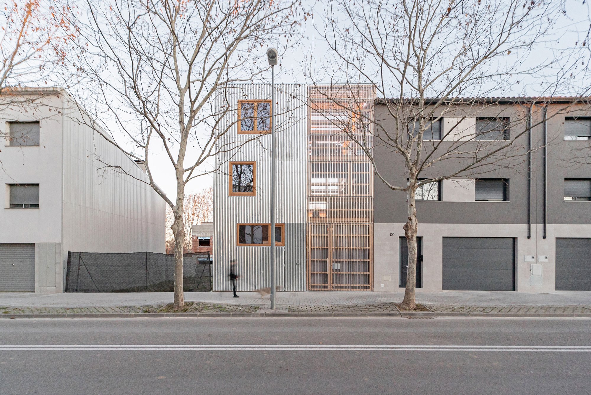 House 0006 by taller11 – Sustainable Living in Vilafranca del Penedès