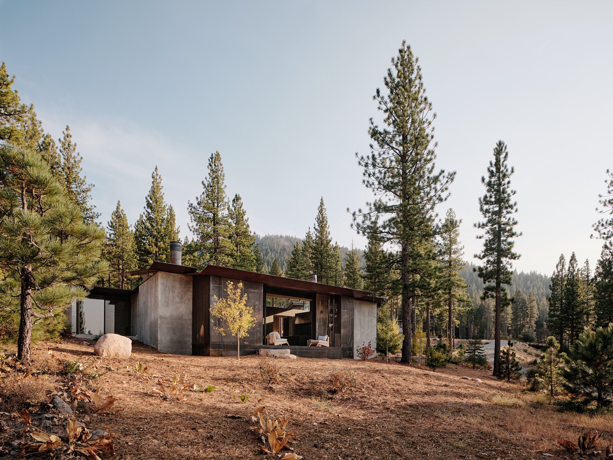 CAMPout by Faulkner Architects – Sustainable Mountain Retreat in Lake Tahoe