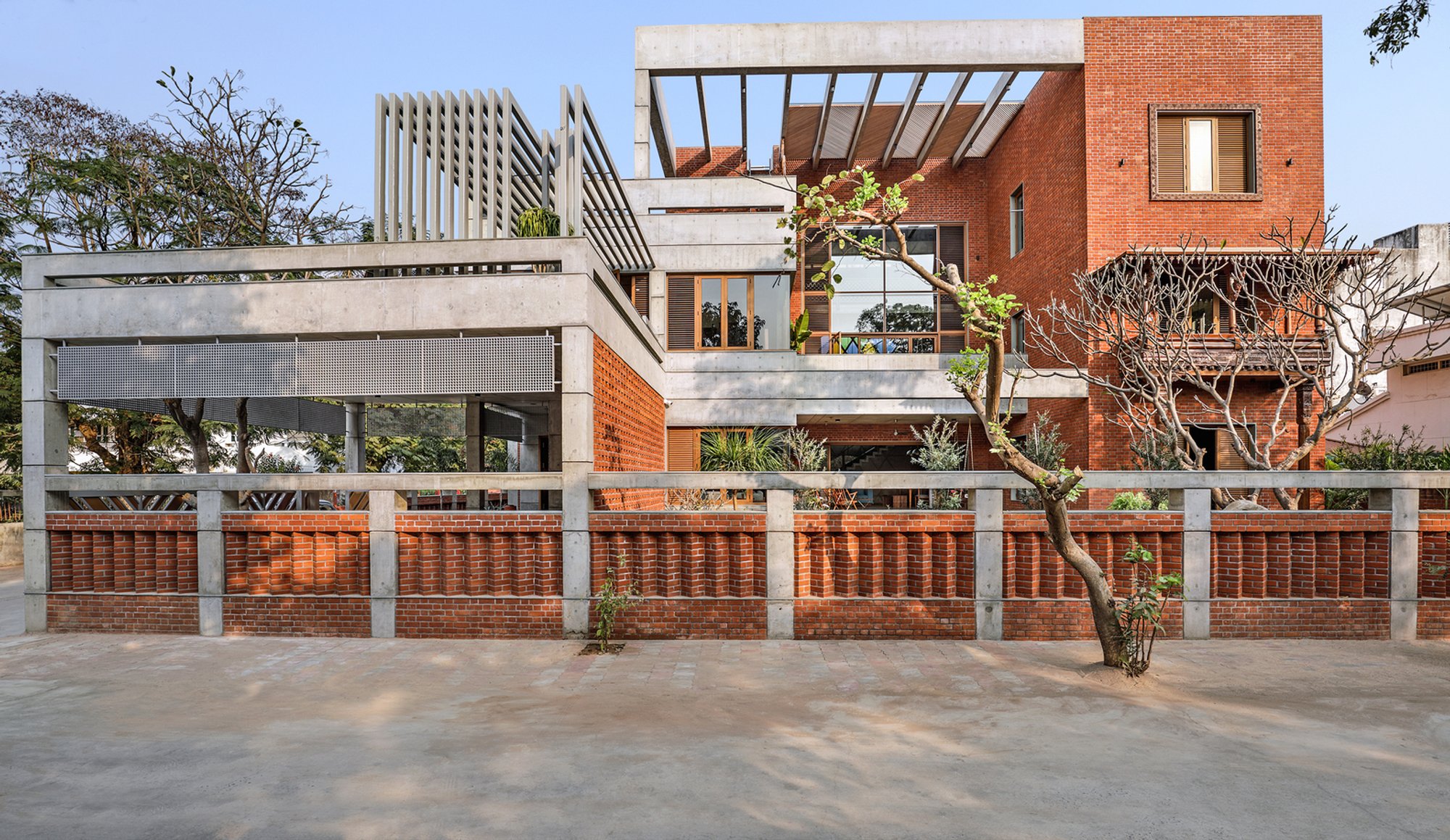R-House by K.N.Associates – Contemporary Gujarati Bungalow in Vadodara