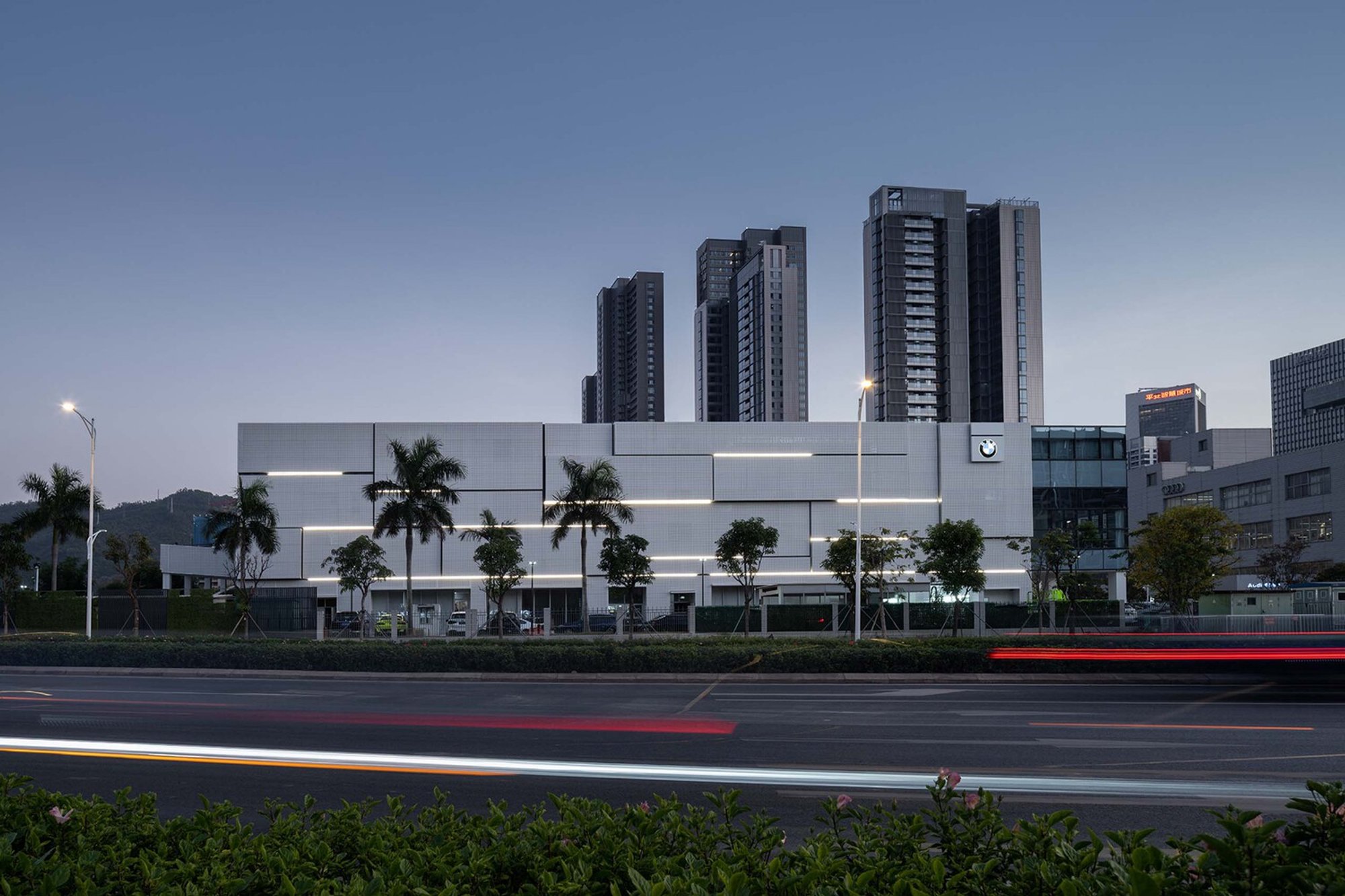 BMW Customer Experience Center in Qianhai by ARCHIHOPE