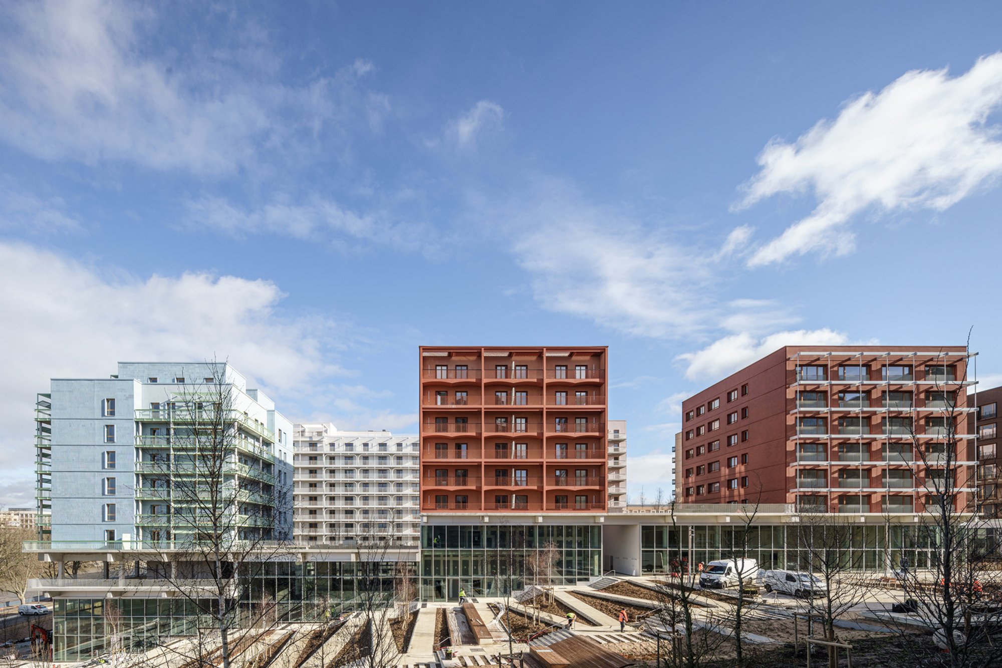 “Athlete’s Village Îlot Quinconces Plot 5: Flexible Residential Design by Brenac & Gonzalez & Associés in Saint-Ouen-sur