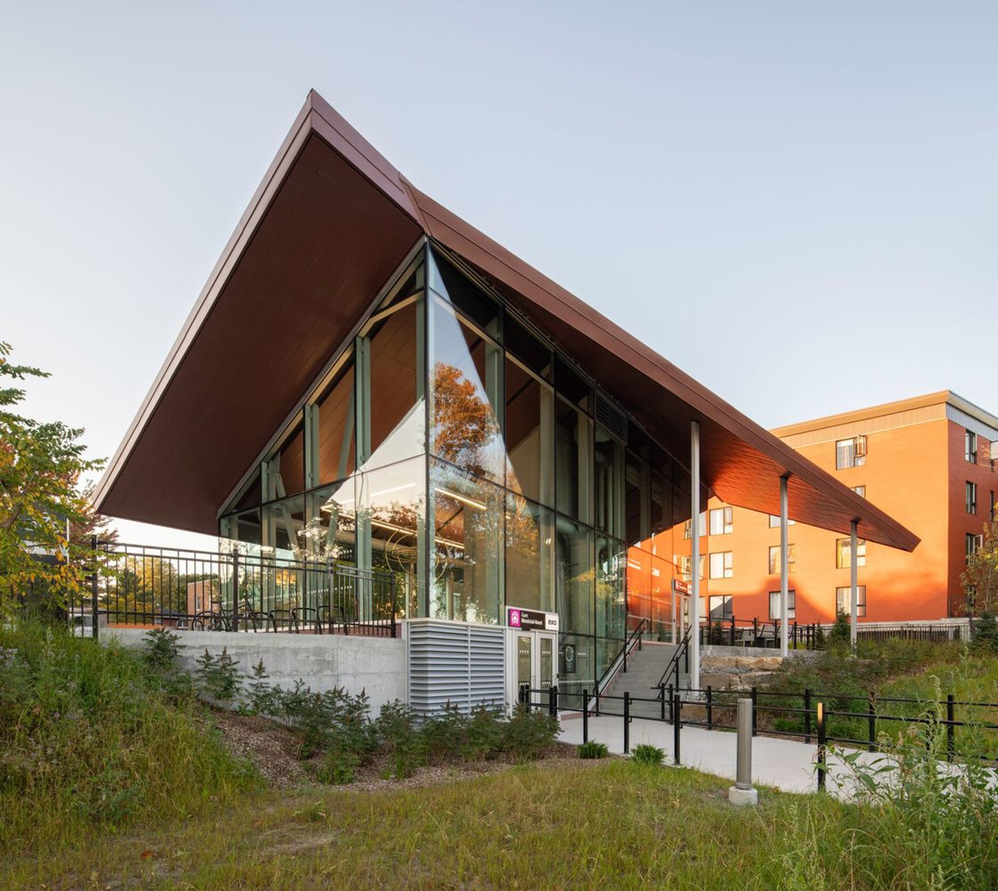 Montreal West Station Pavilion by Sid Lee Architecture: A Contemporary Transit Landmark in Montreal
