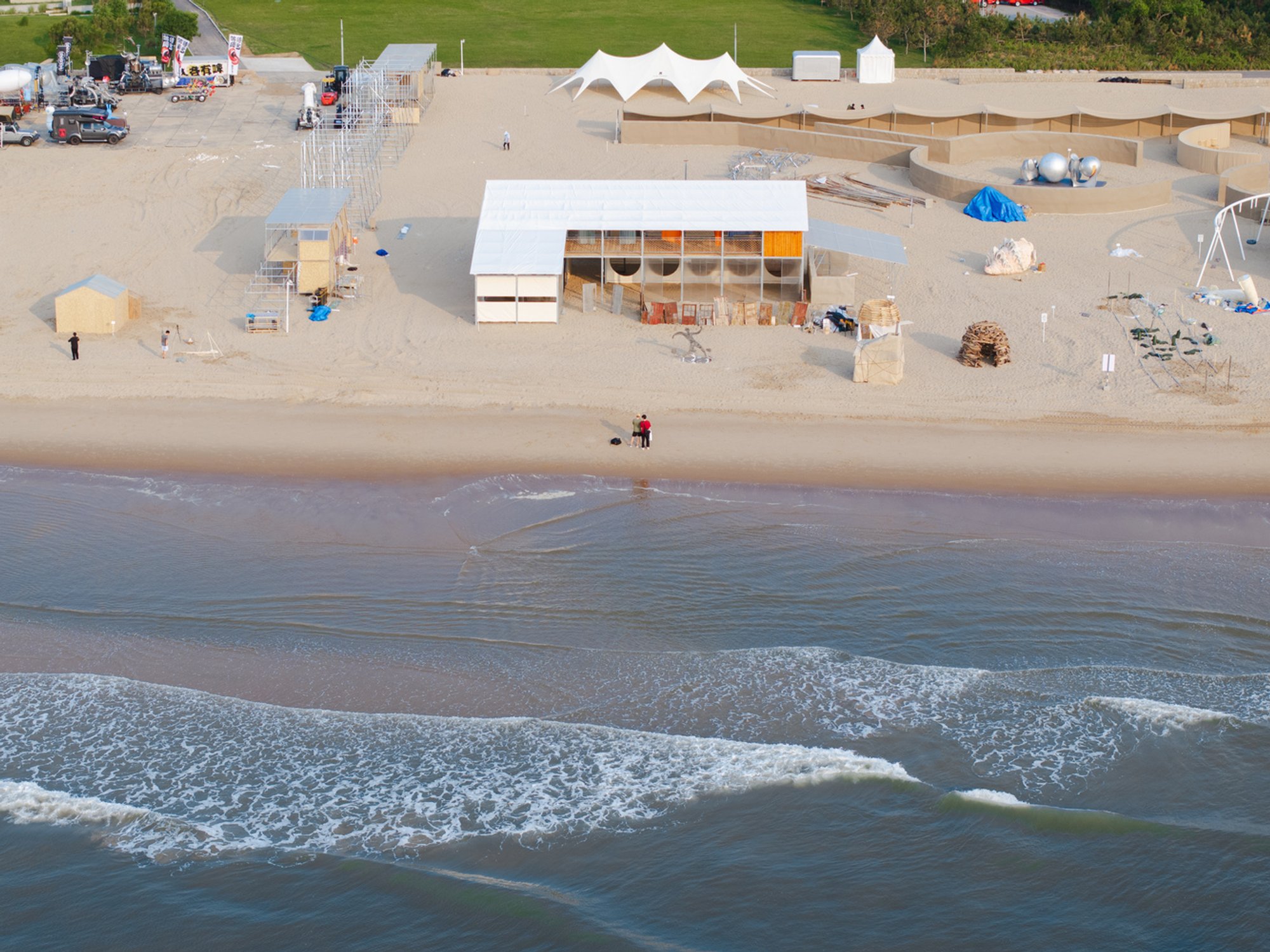 MOA Museum of Distraction by Atelier GOM: A Migratory Art Experience