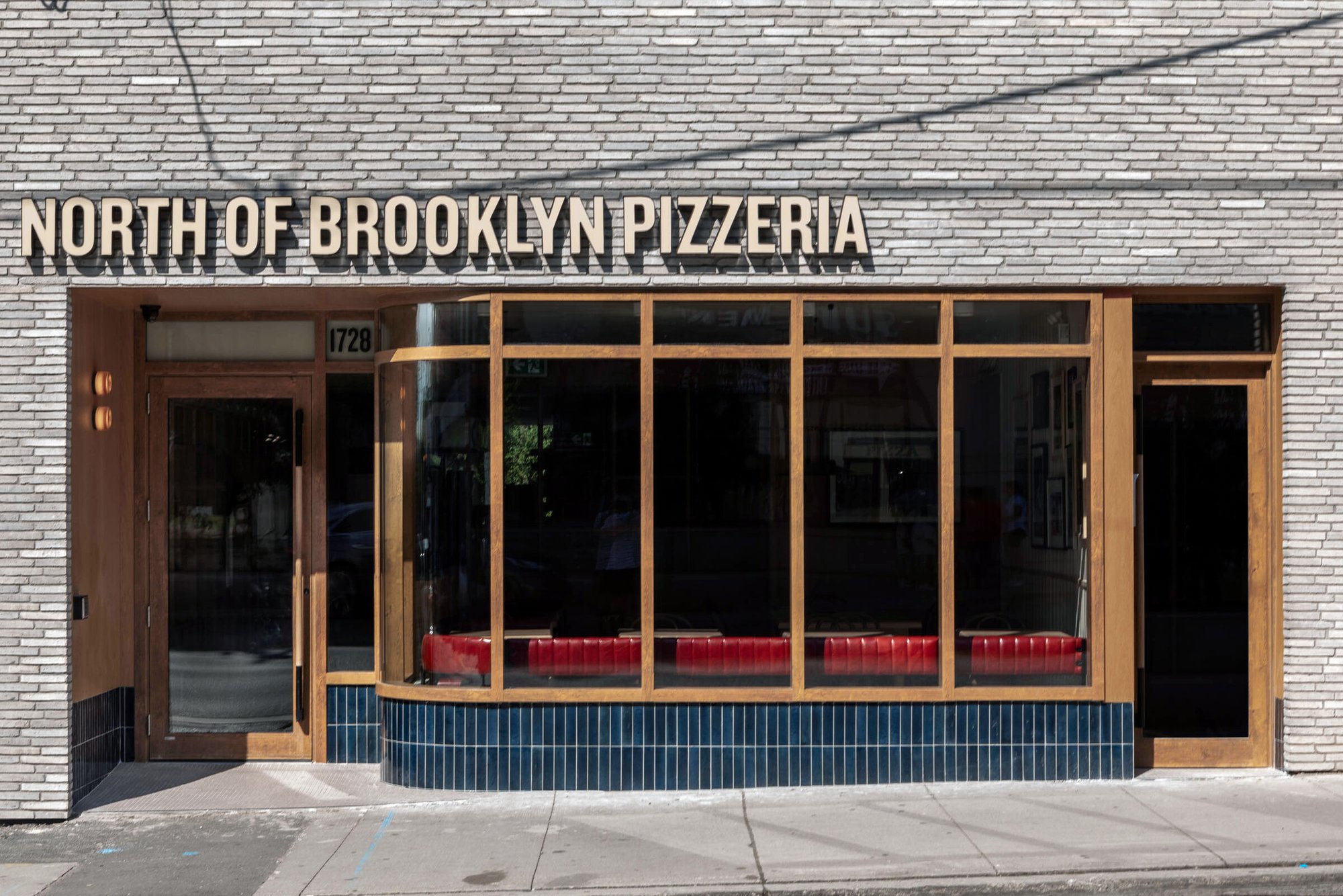 North of Brooklyn Pizzeria: Dual-Level Dining Energy in Toronto