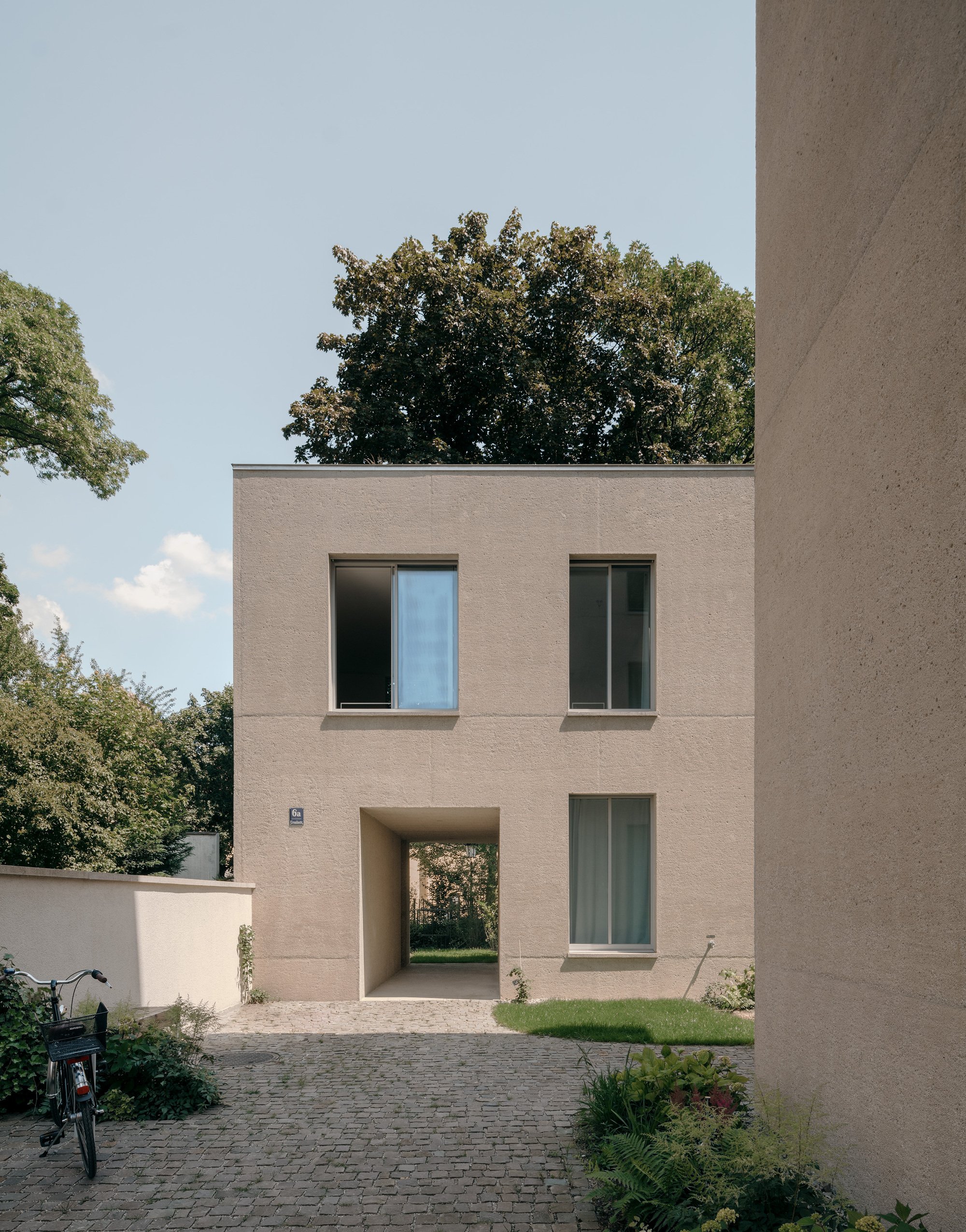 Ursulastrasse 6 by Studio Mark Randel & David Chipperfield: Contemporary Housing in Historic Munich