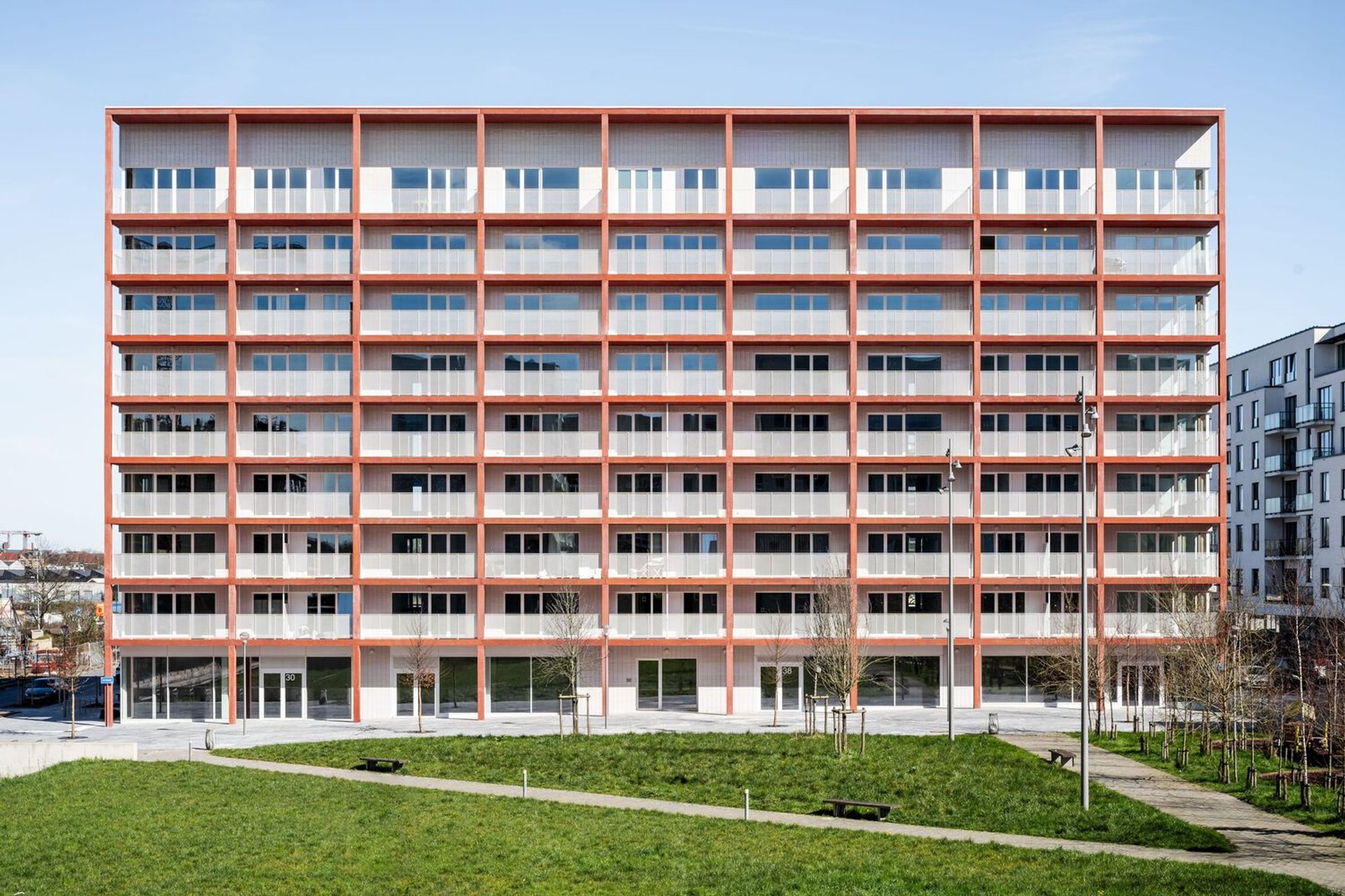 City Dox 7 Building by B-architecten: Brussels’ Landmark Mixed-Use Development
