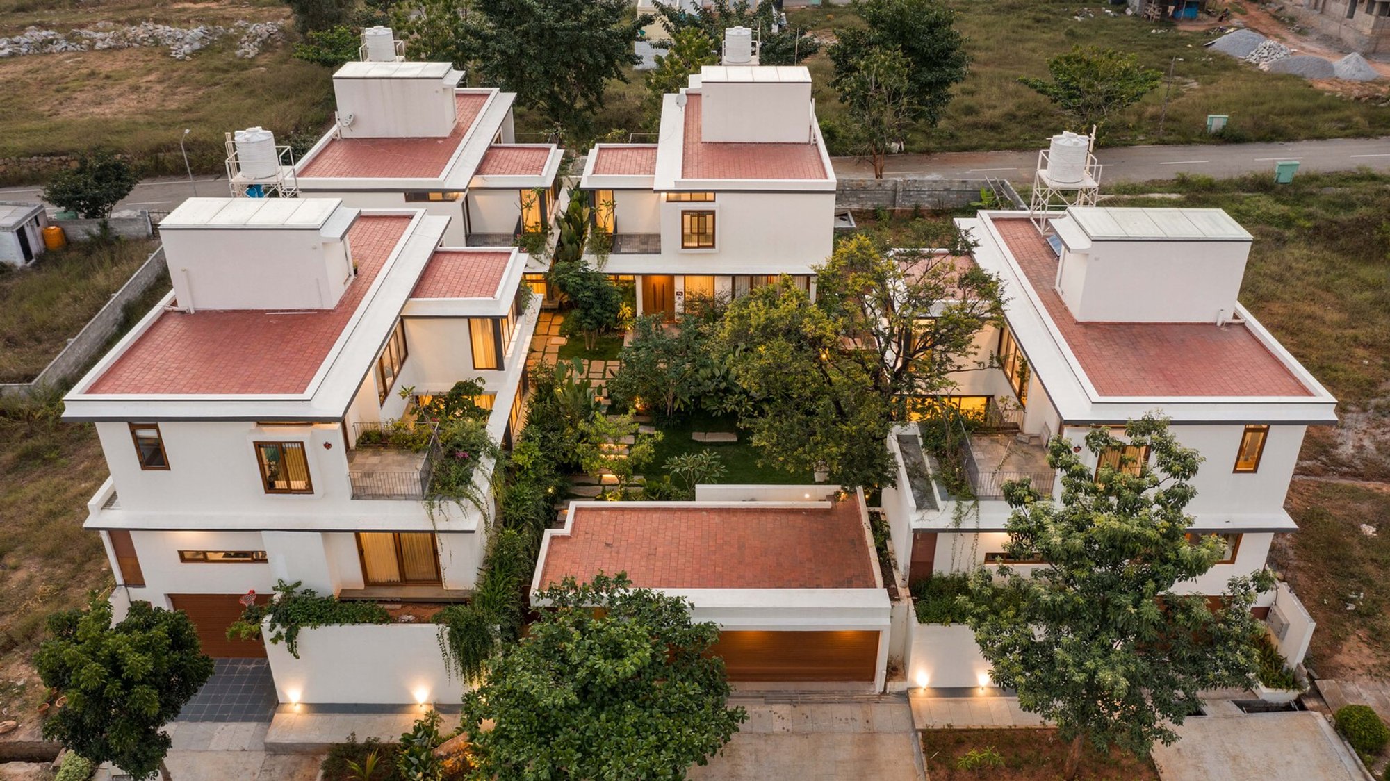 Geleyara Goodu House by Avani Mudra Design, Bengaluru